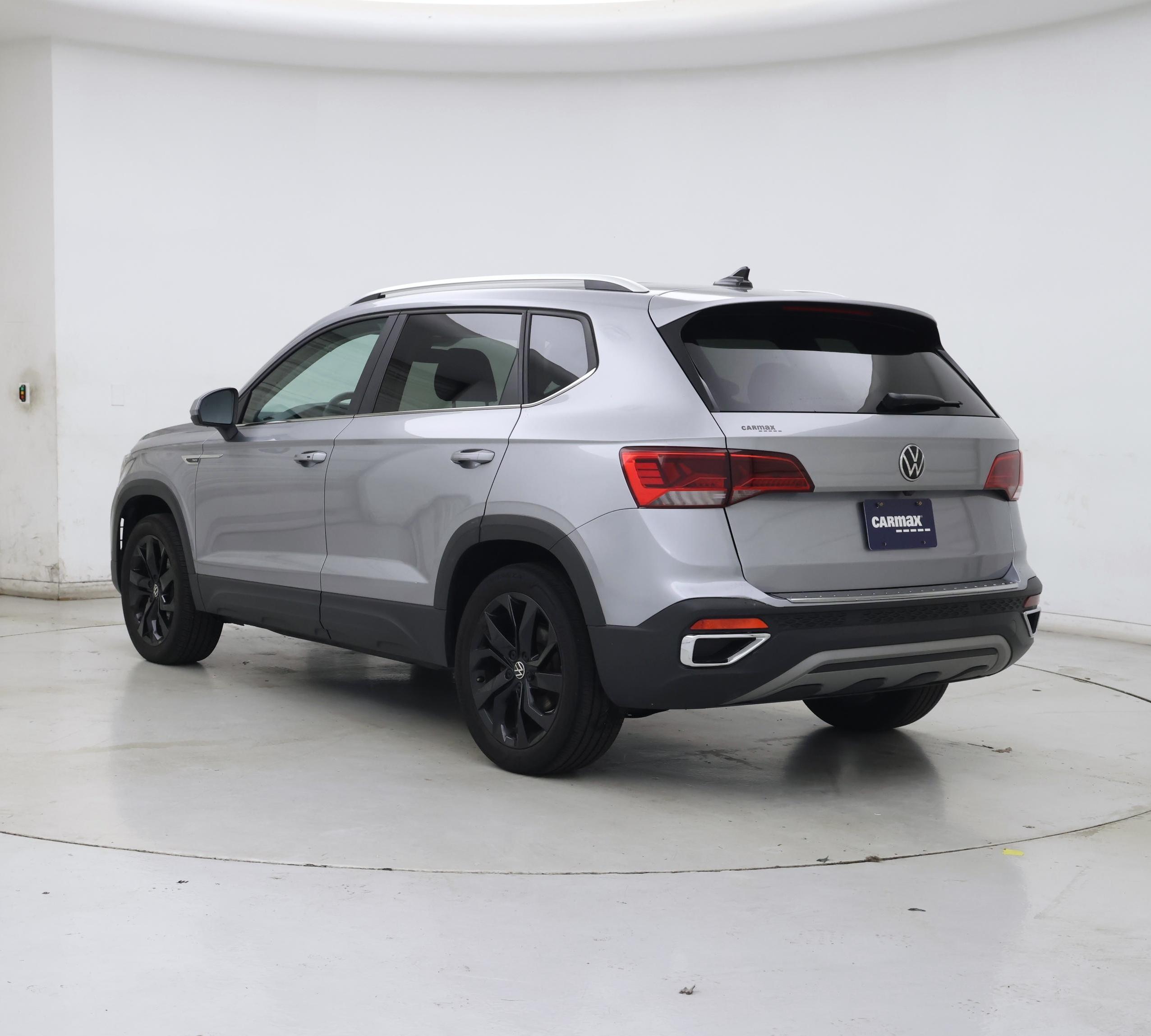 Thumbnail: 2023 Volkswagen Taos - 2