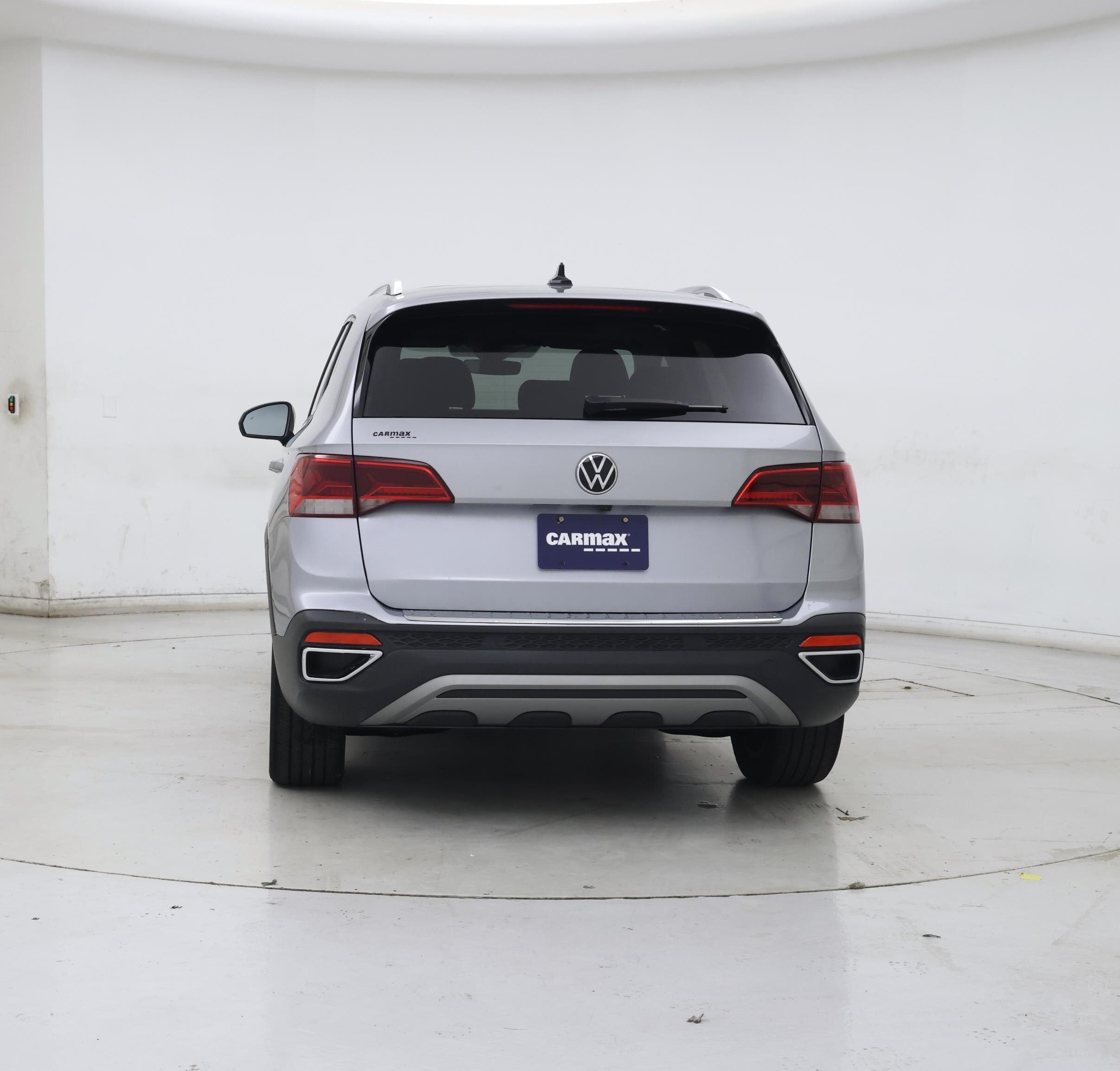 Thumbnail: 2023 Volkswagen Taos - 6