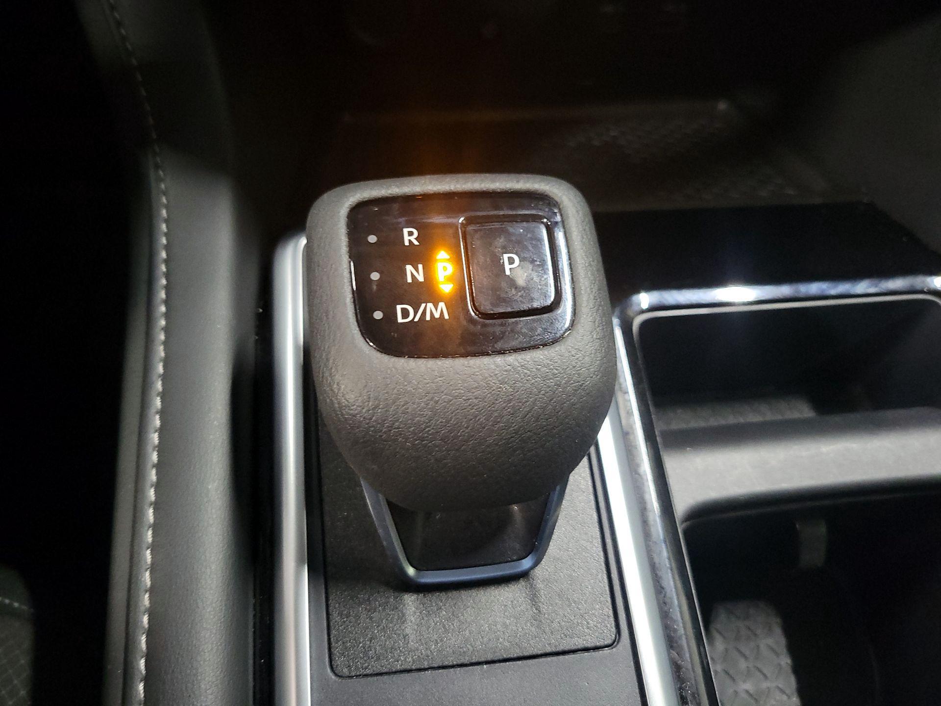 Thumbnail: 2024 Nissan Pathfinder - 18