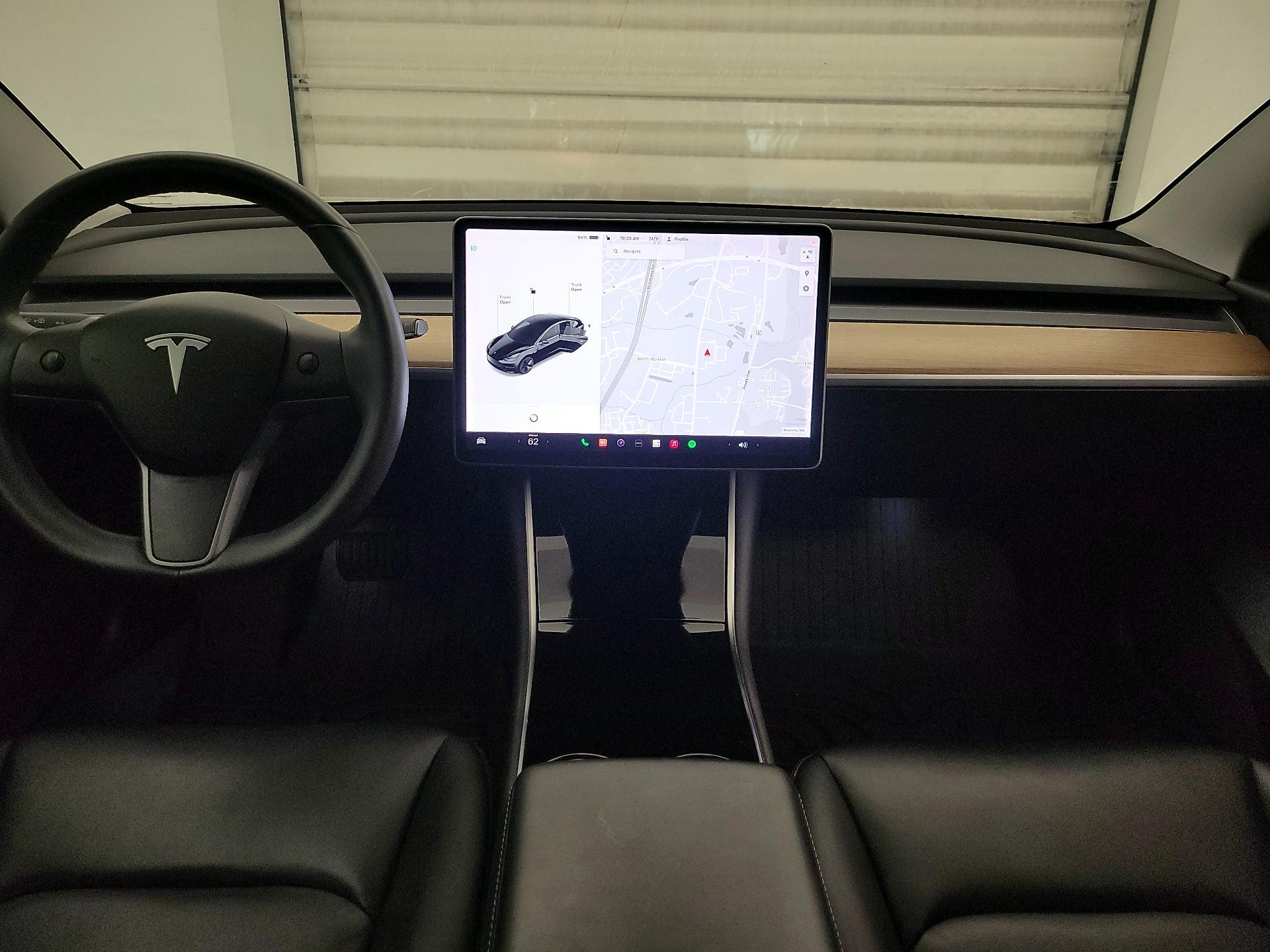 Thumbnail: 2020 Tesla Model 3 - 9