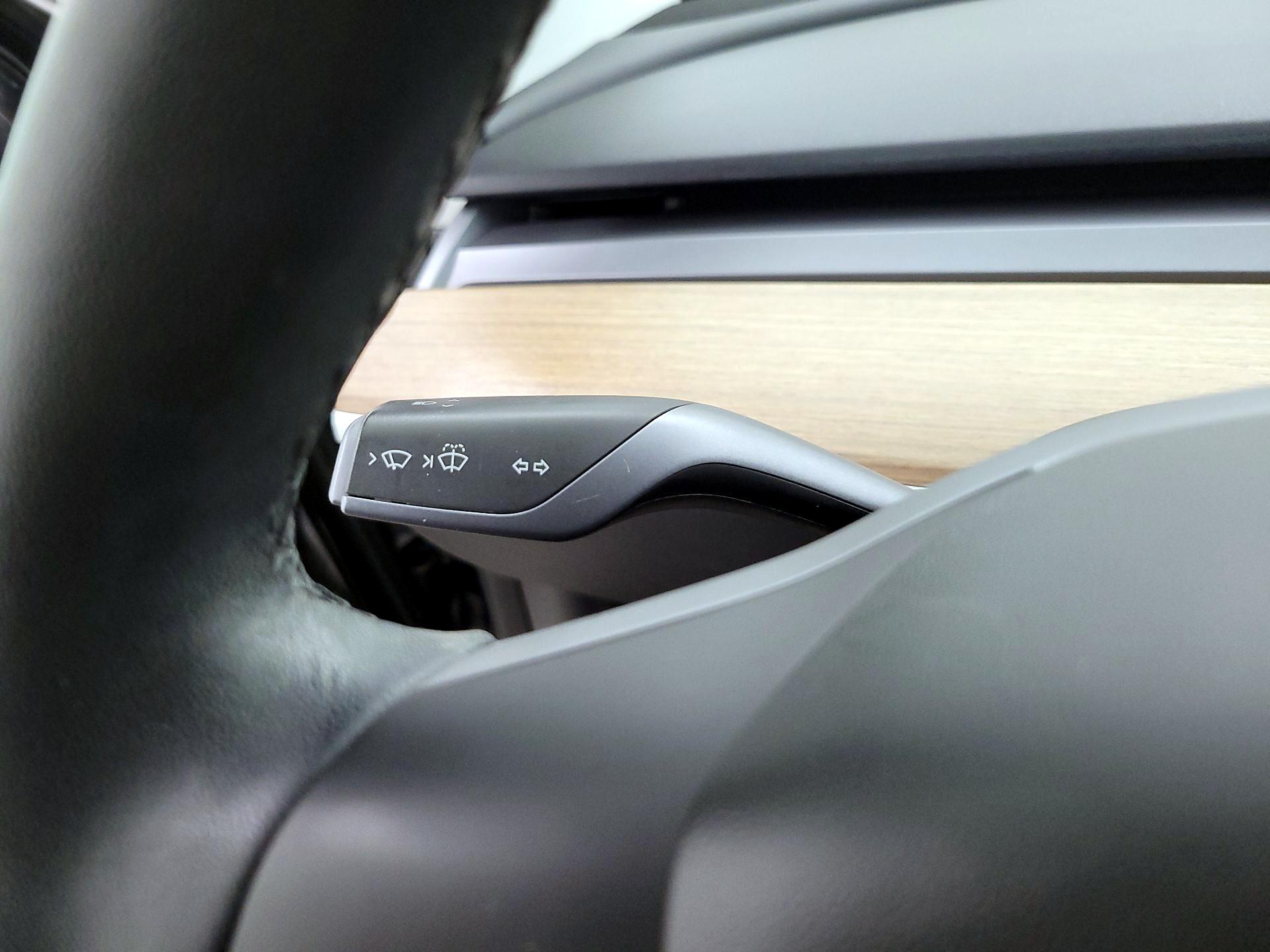 Thumbnail: 2020 Tesla Model 3 - 13
