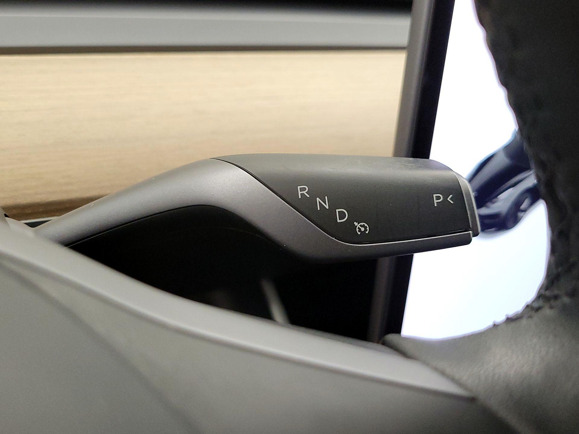 Thumbnail: 2020 Tesla Model 3 - 18