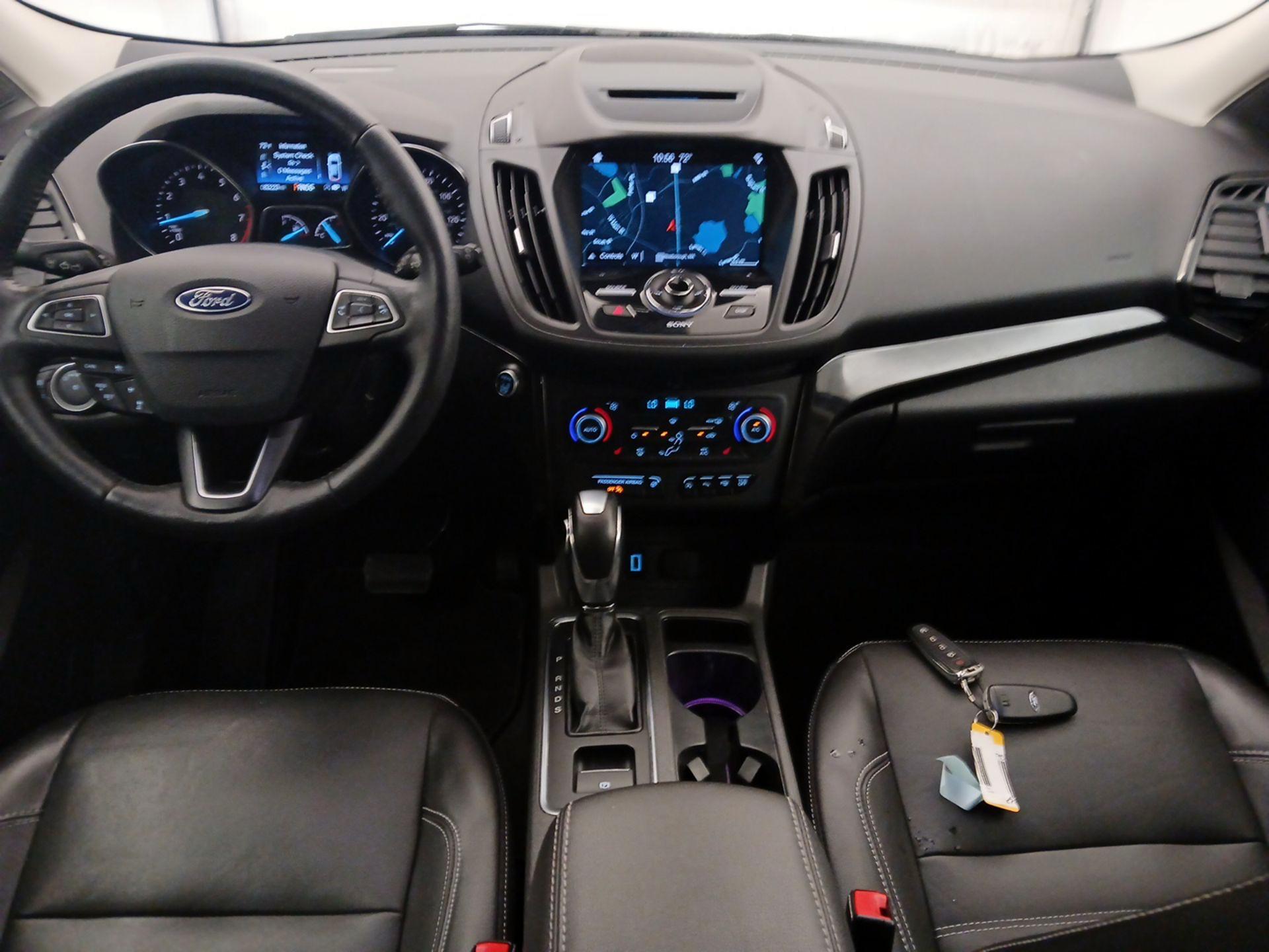 Thumbnail: 2018 Ford Escape - 9