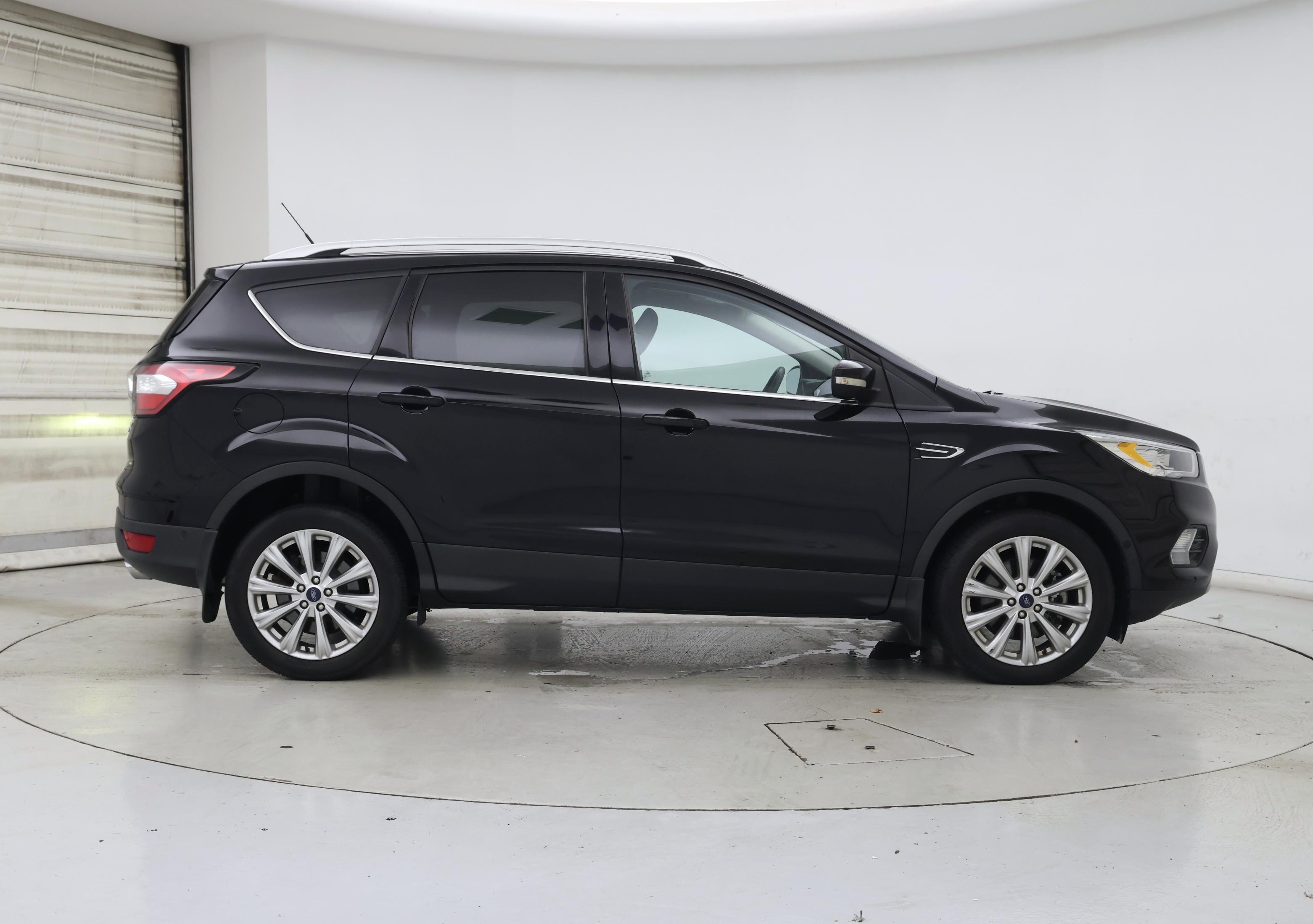 Thumbnail: 2018 Ford Escape - 7