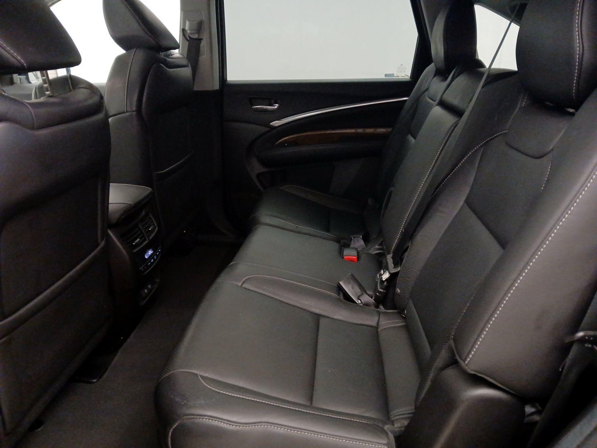 Thumbnail: 2019 Acura MDX - 20