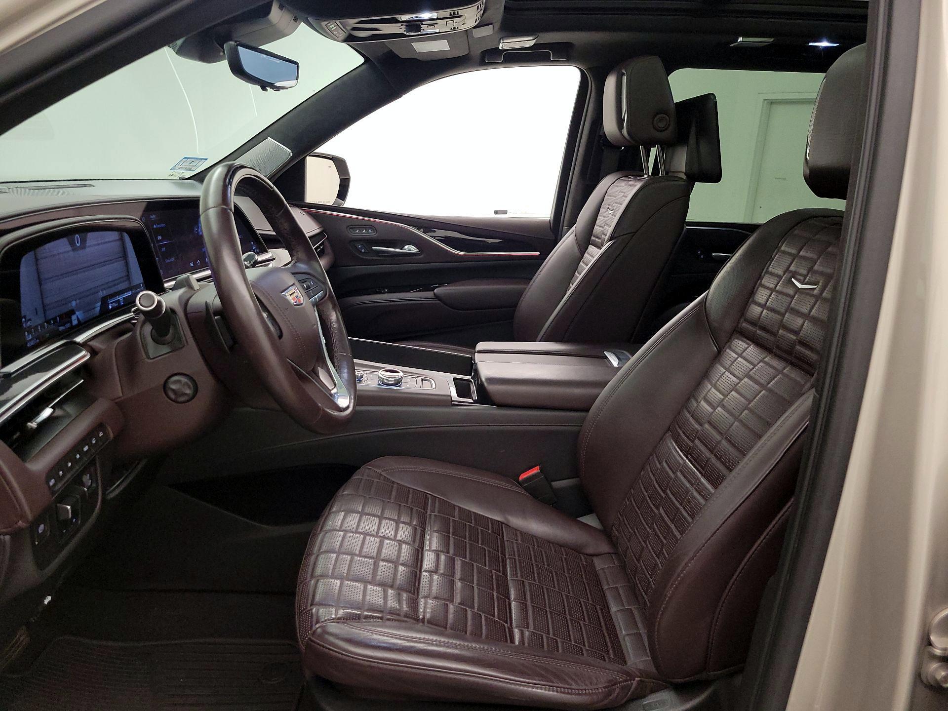 Thumbnail: 2022 Cadillac Escalade - 11