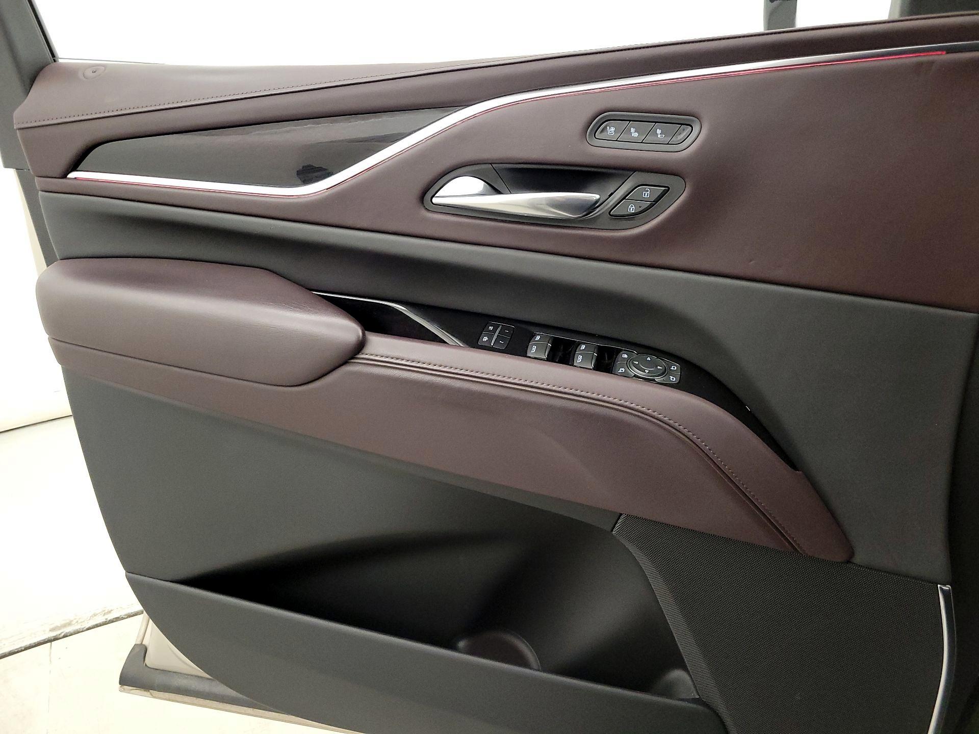 Thumbnail: 2022 Cadillac Escalade - 12