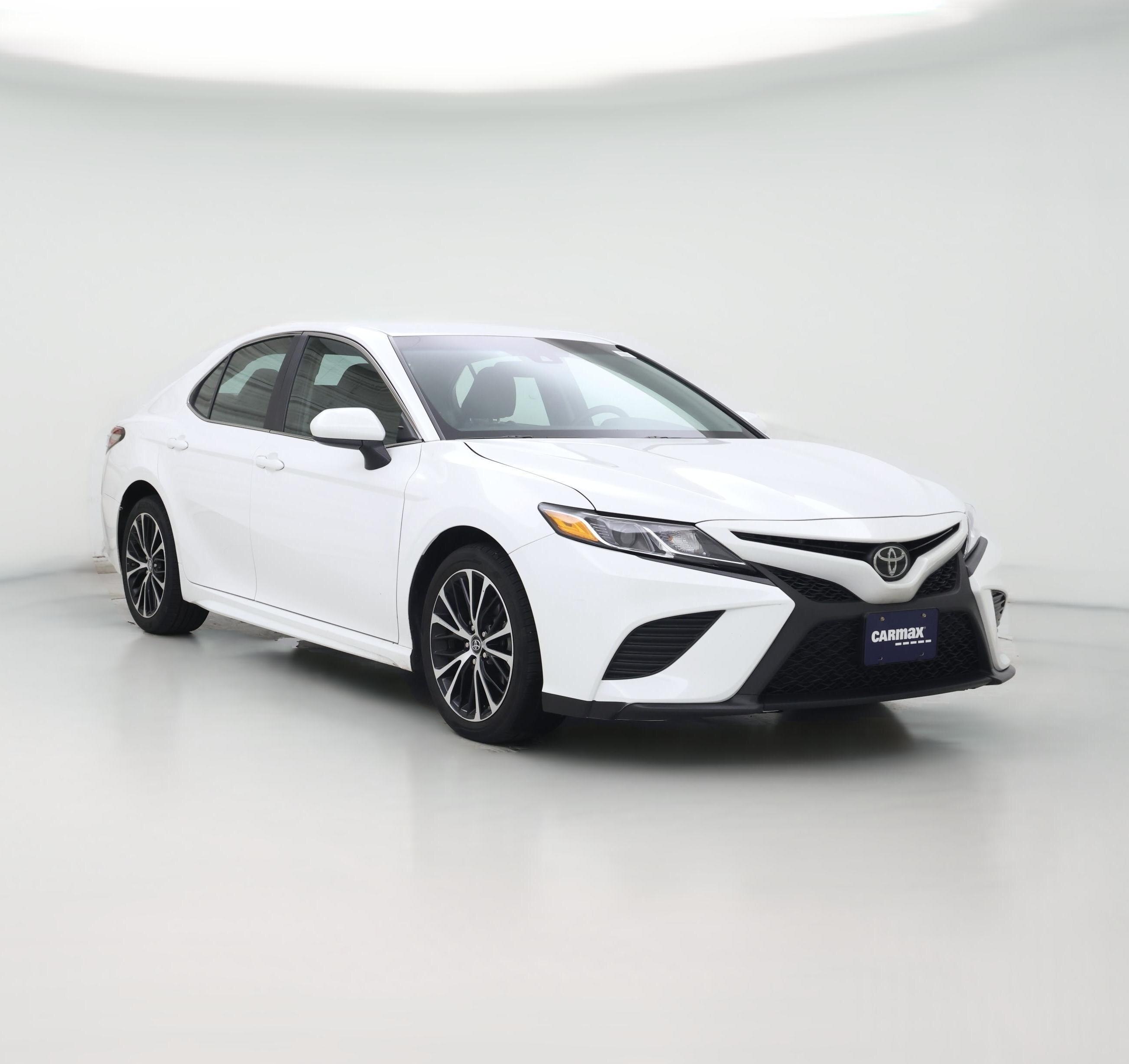Thumbnail: 2018 Toyota Camry - 1