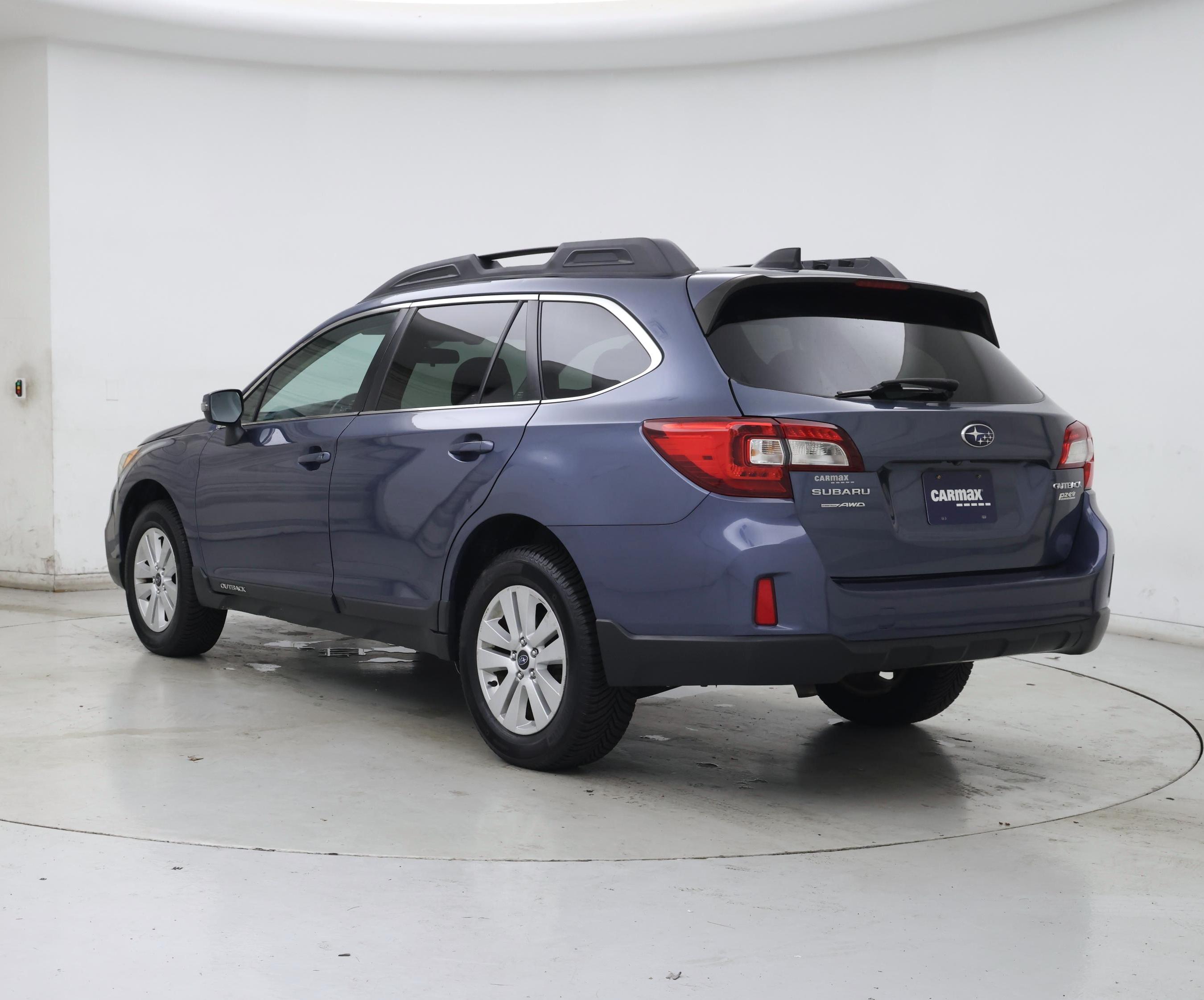 Thumbnail: 2016 Subaru Outback - 2
