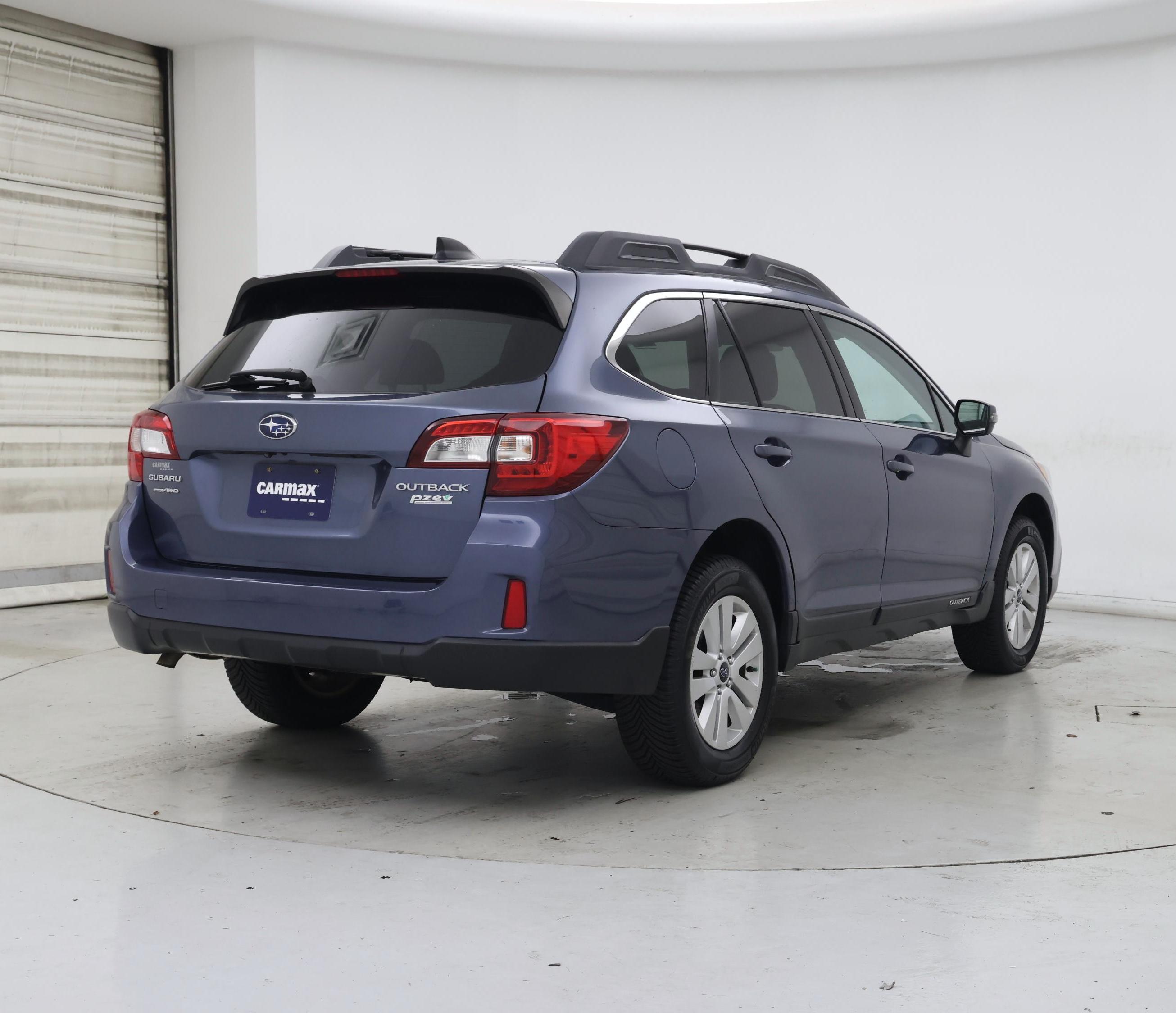 Thumbnail: 2016 Subaru Outback - 8
