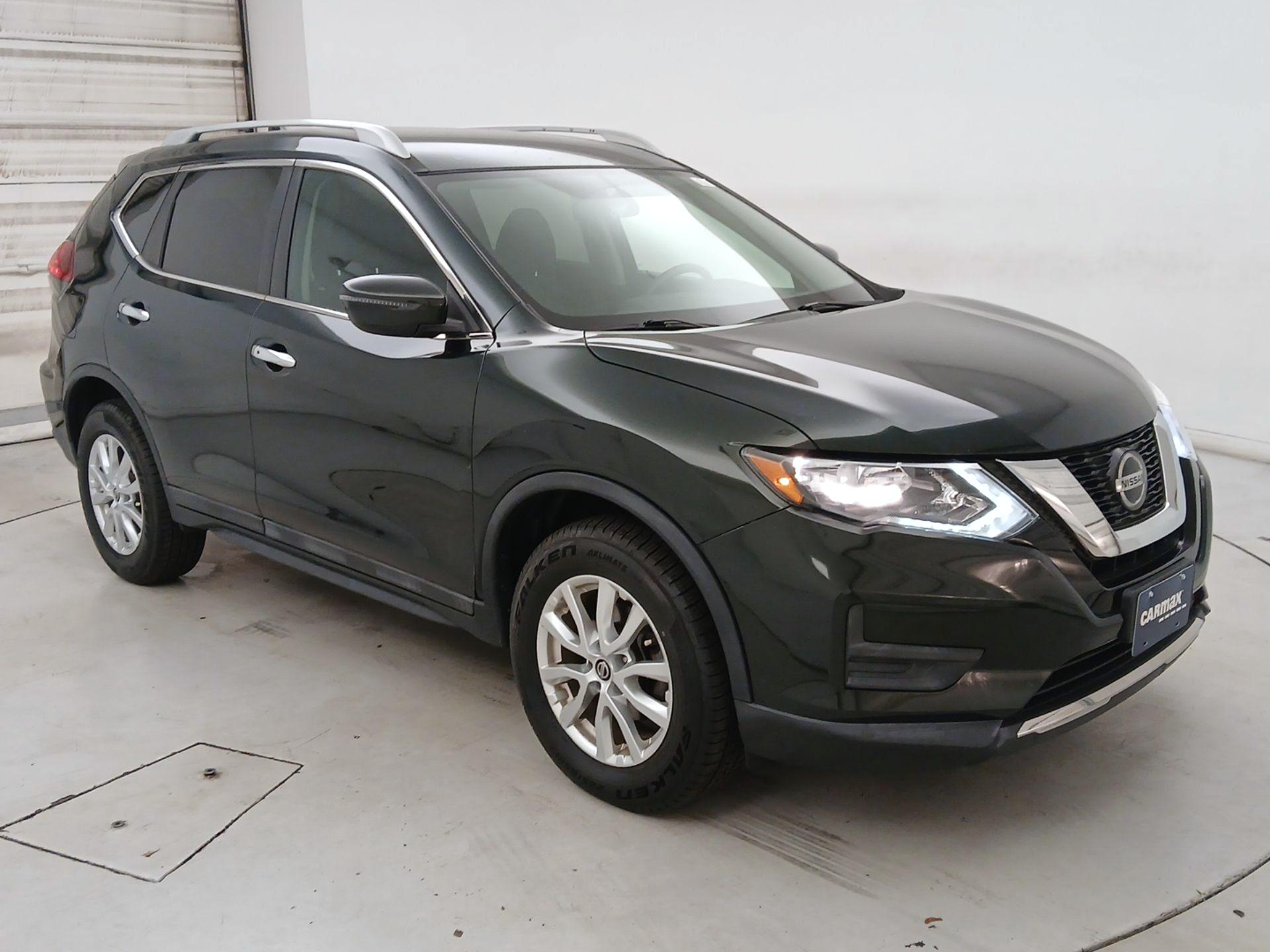 Thumbnail: 2018 Nissan Rogue - 1