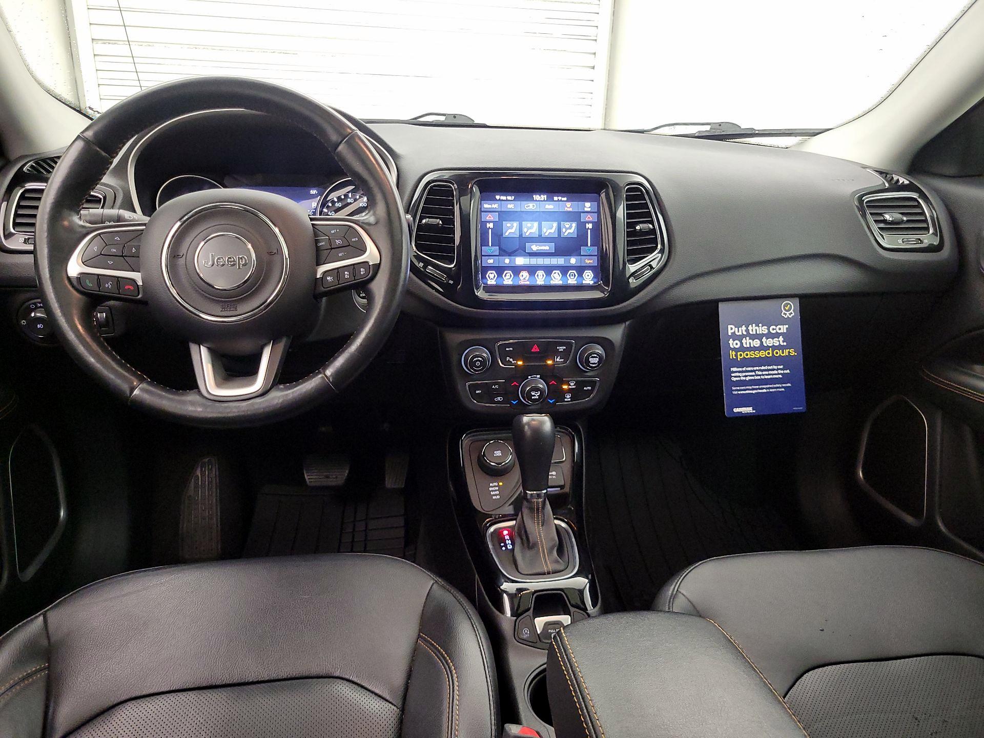 Thumbnail: 2020 Jeep Compass - 9
