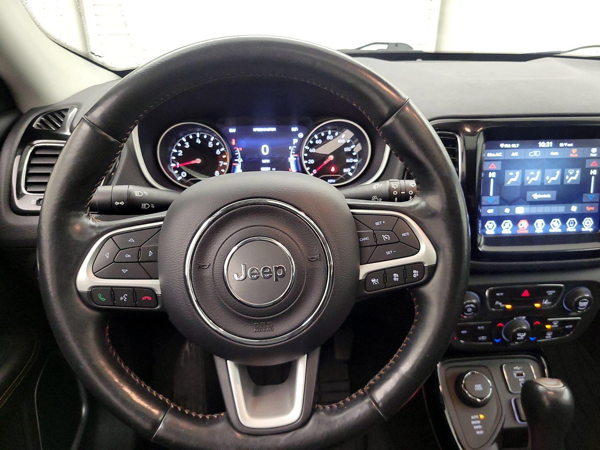 Thumbnail: 2020 Jeep Compass - 10