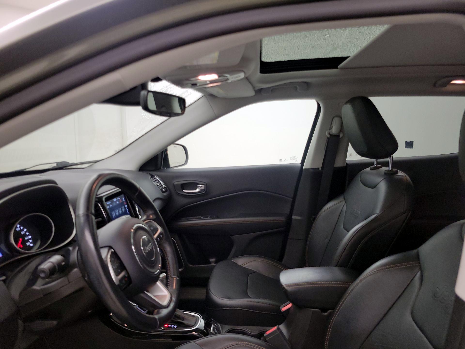 Thumbnail: 2020 Jeep Compass - 19