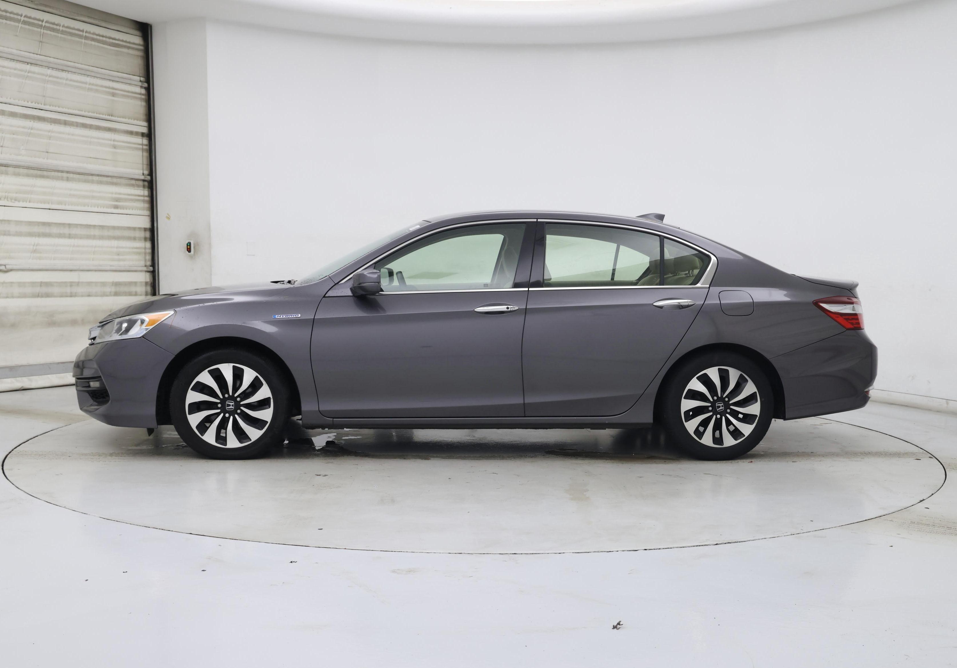 Thumbnail: 2017 Honda Accord - 3