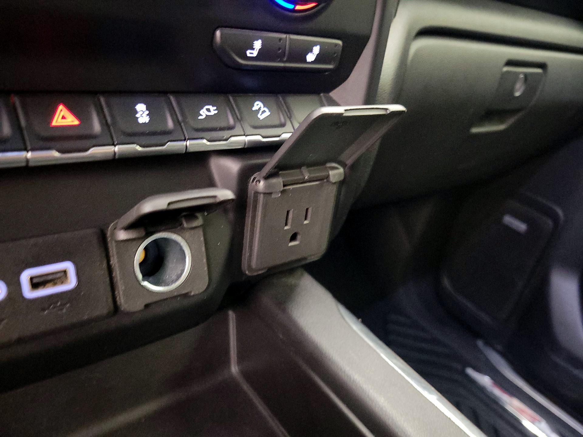 Thumbnail: 2020 Chevrolet Silverado 1500 - 18