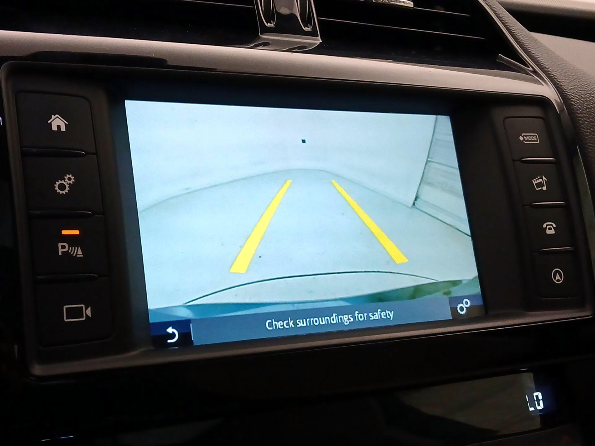 Thumbnail: 2017 Jaguar XE - 14