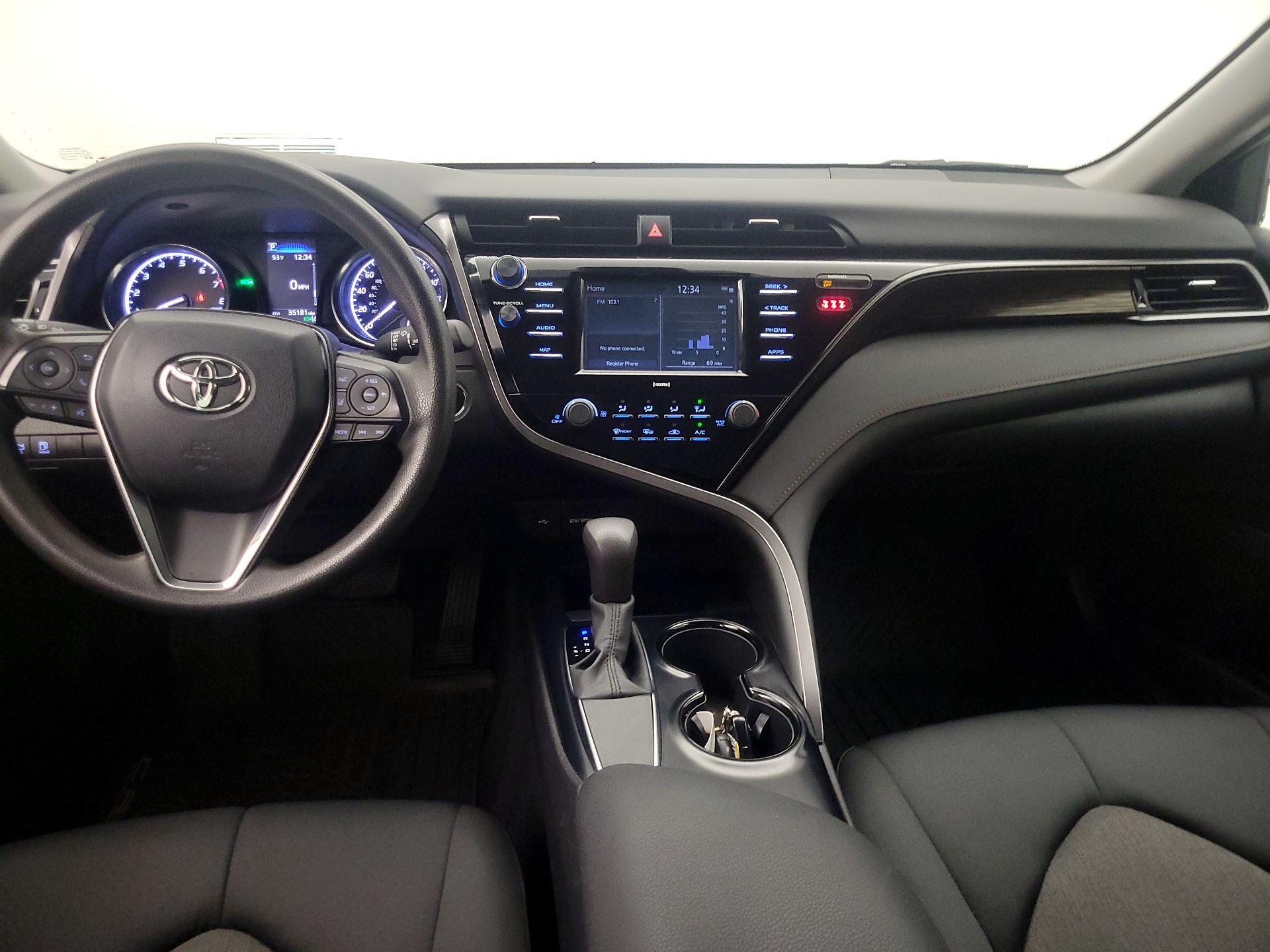 Thumbnail: 2020 Toyota Camry - 9