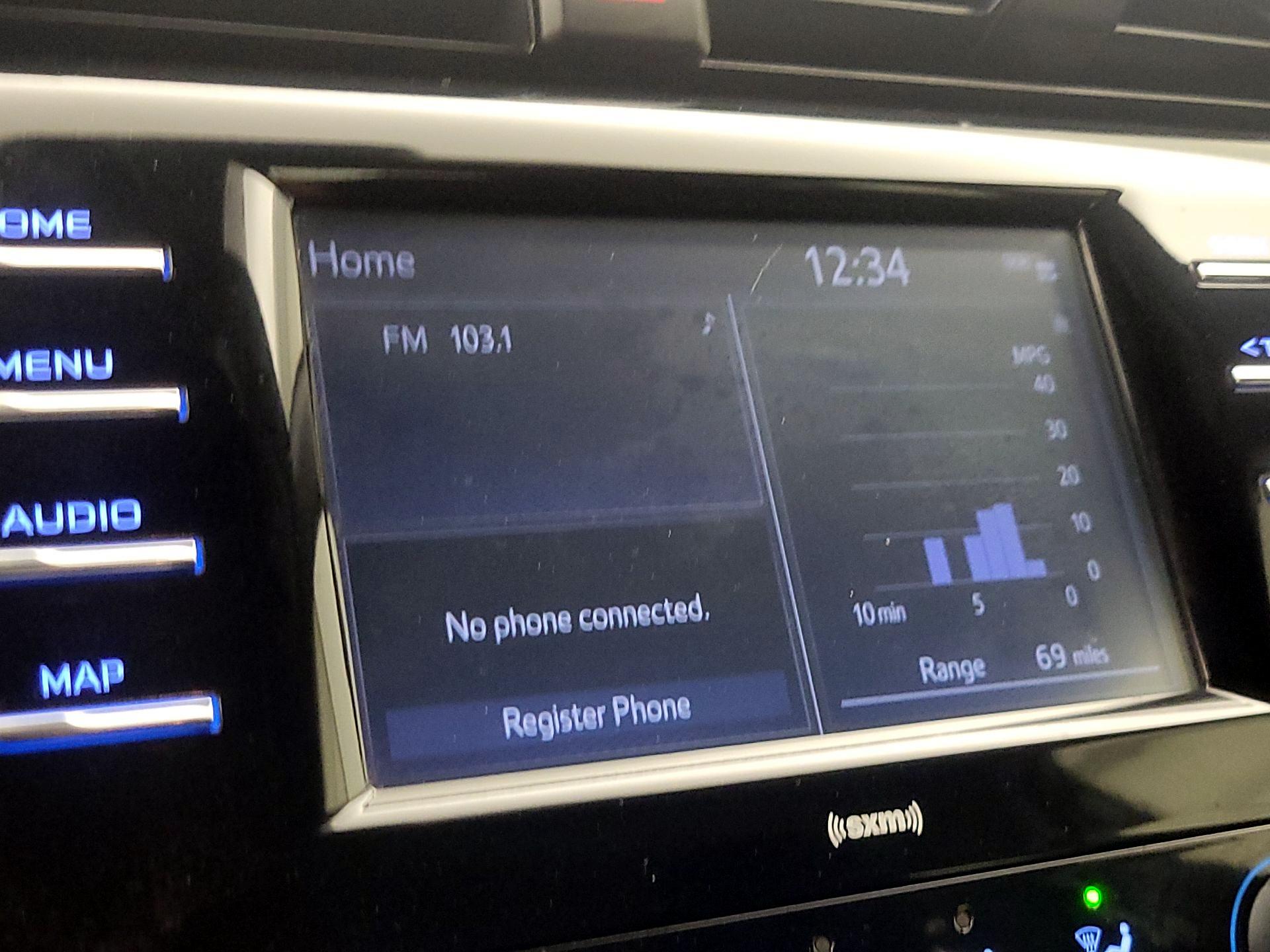 Thumbnail: 2020 Toyota Camry - 15