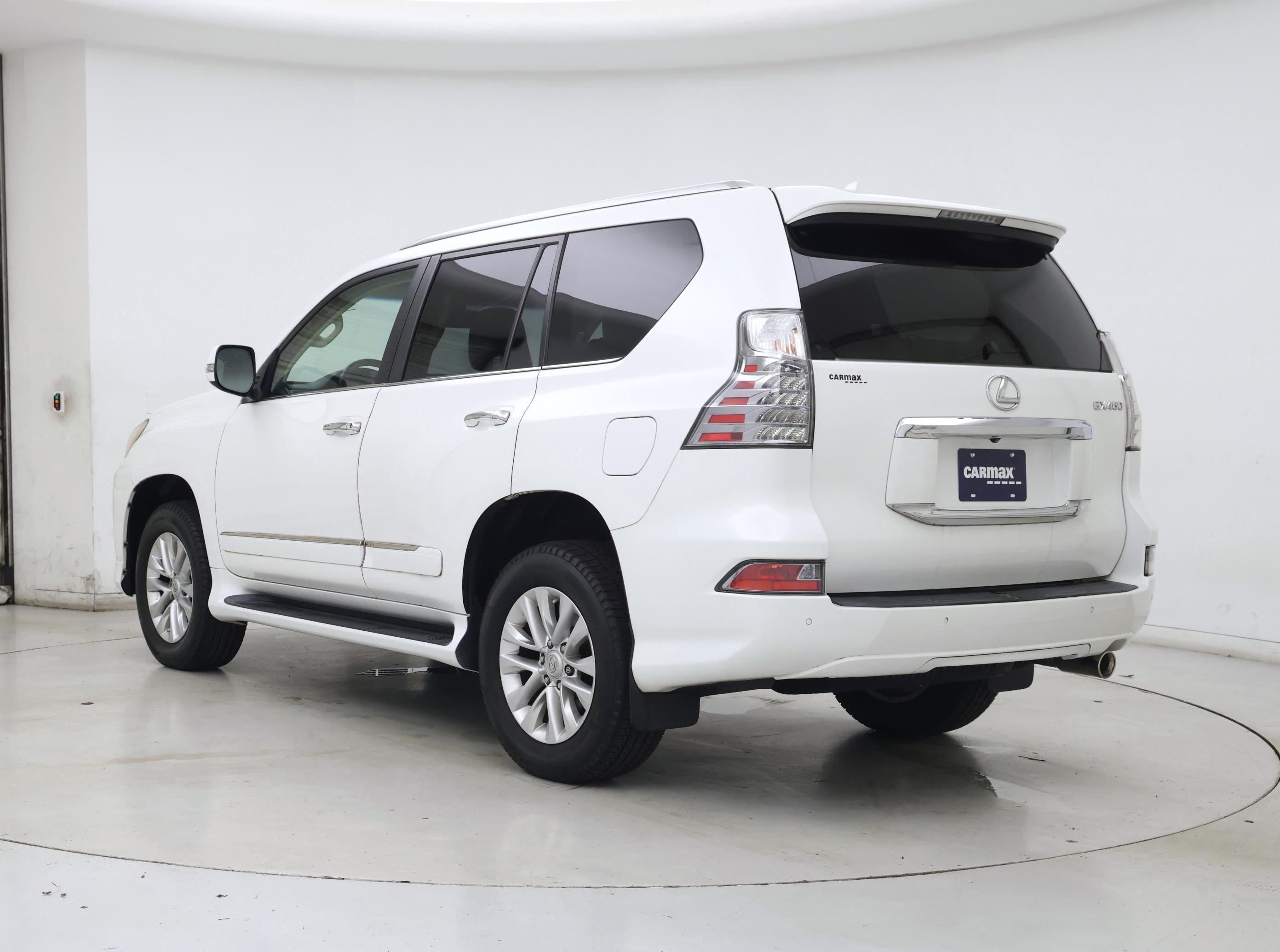 Thumbnail: 2014 Lexus GX - 2