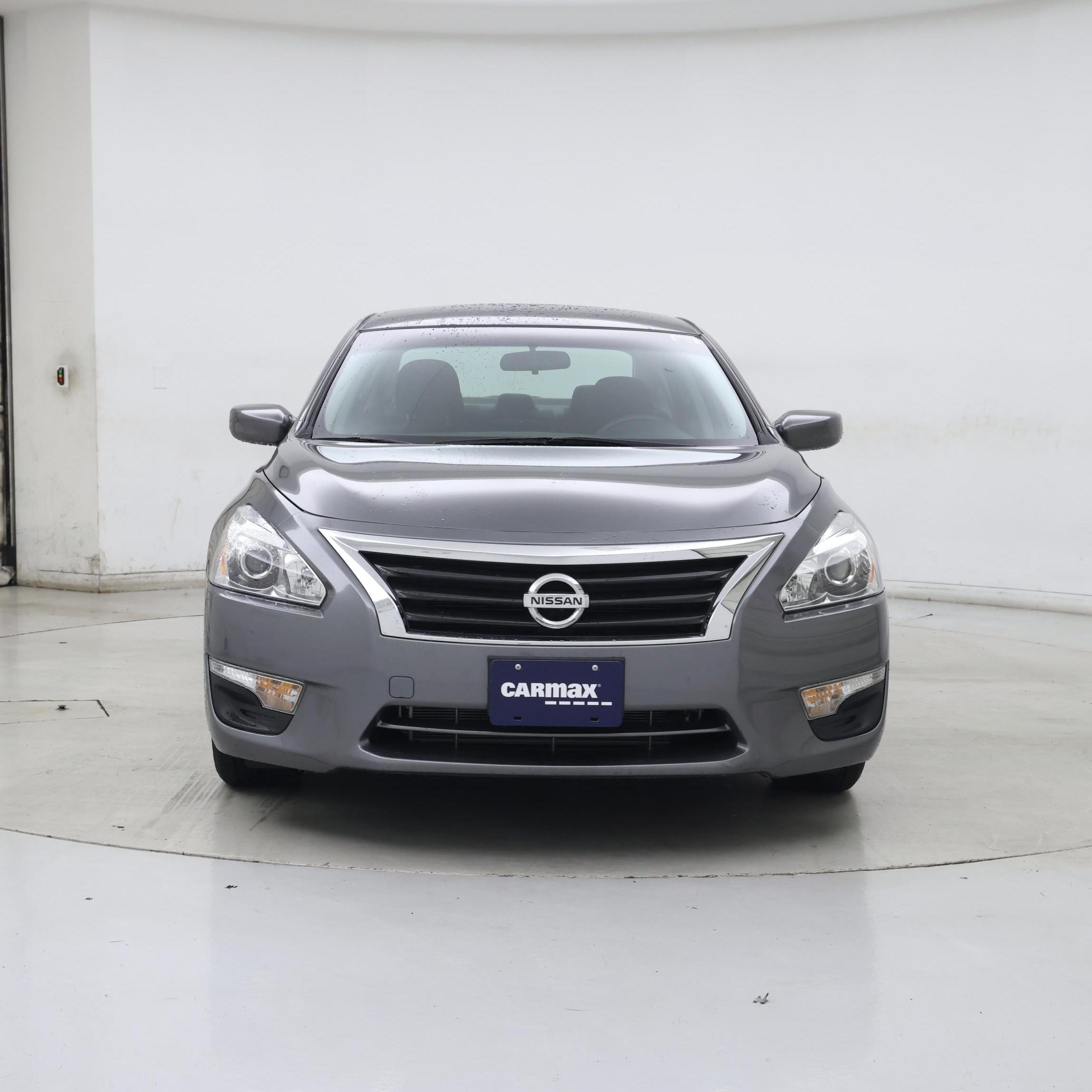 Thumbnail: 2015 Nissan Altima - 5