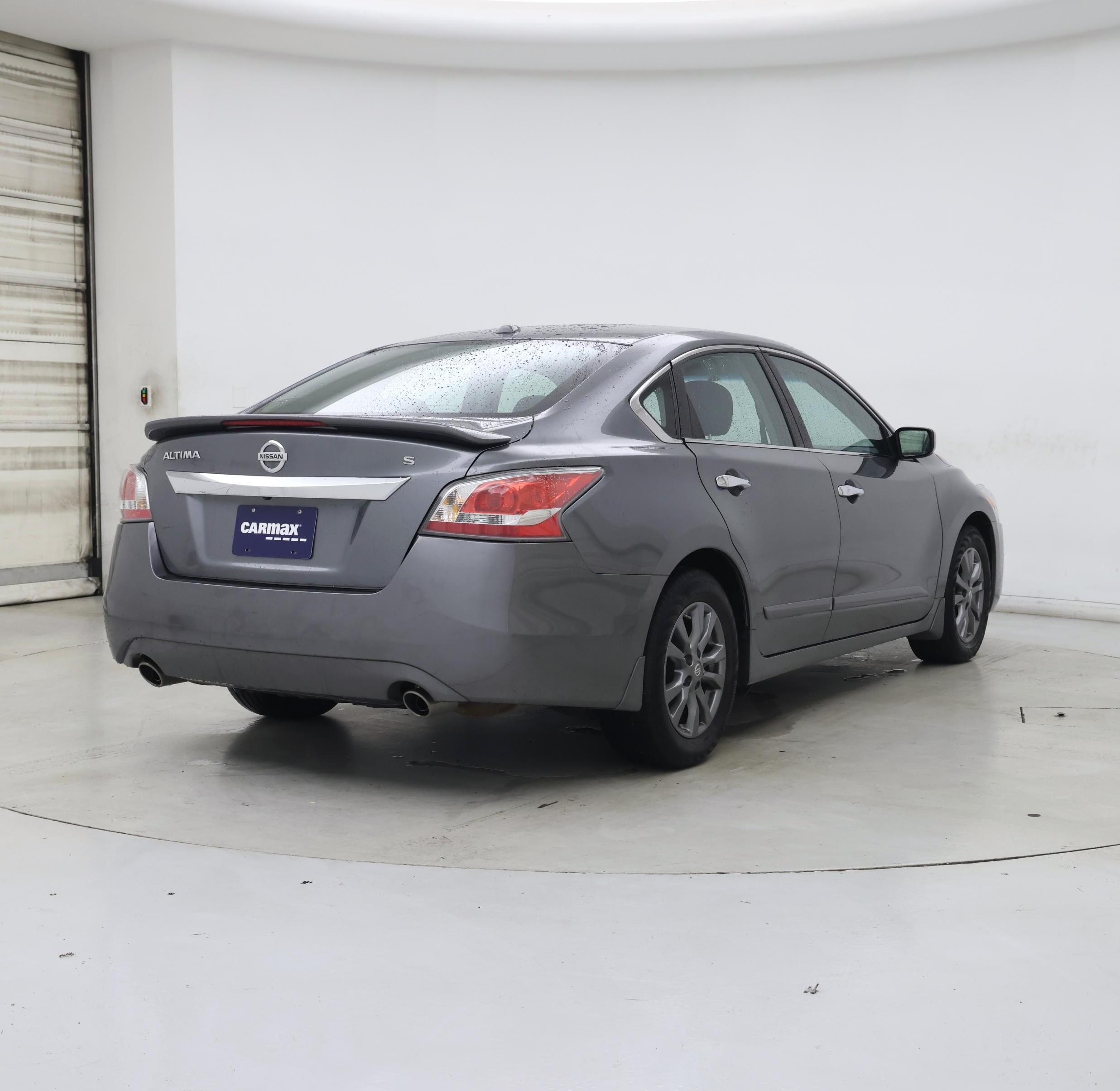 Thumbnail: 2015 Nissan Altima - 8
