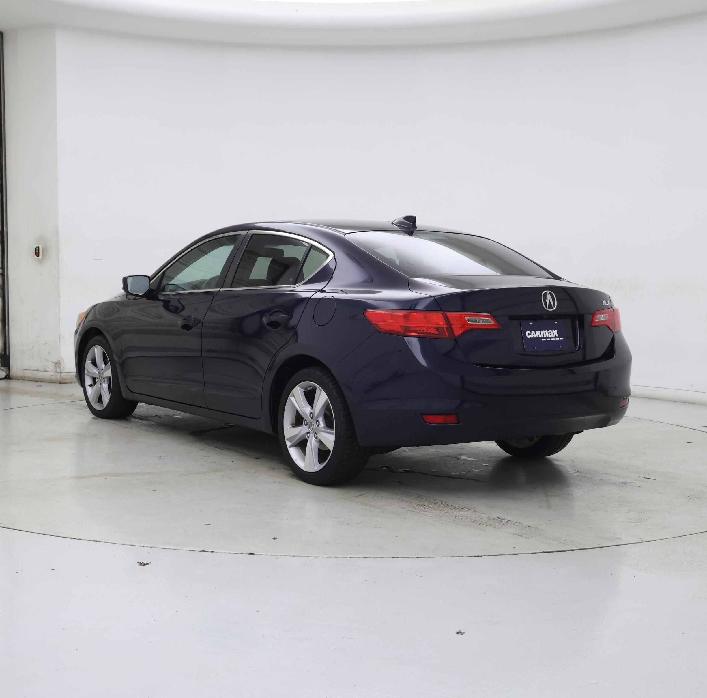 Thumbnail: 2015 Acura ILX - 2