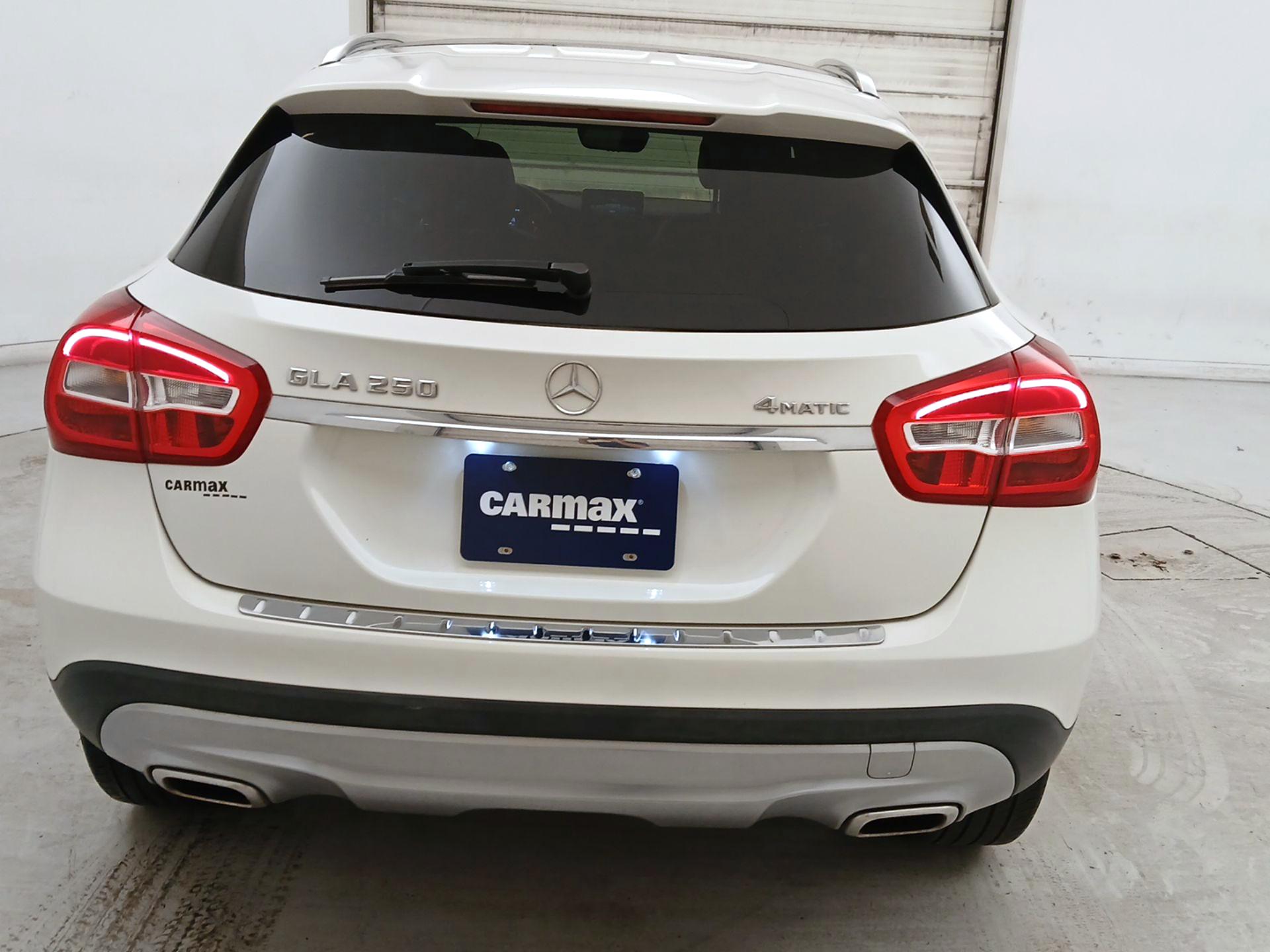 Thumbnail: 2016 Mercedes-Benz GLA - 6