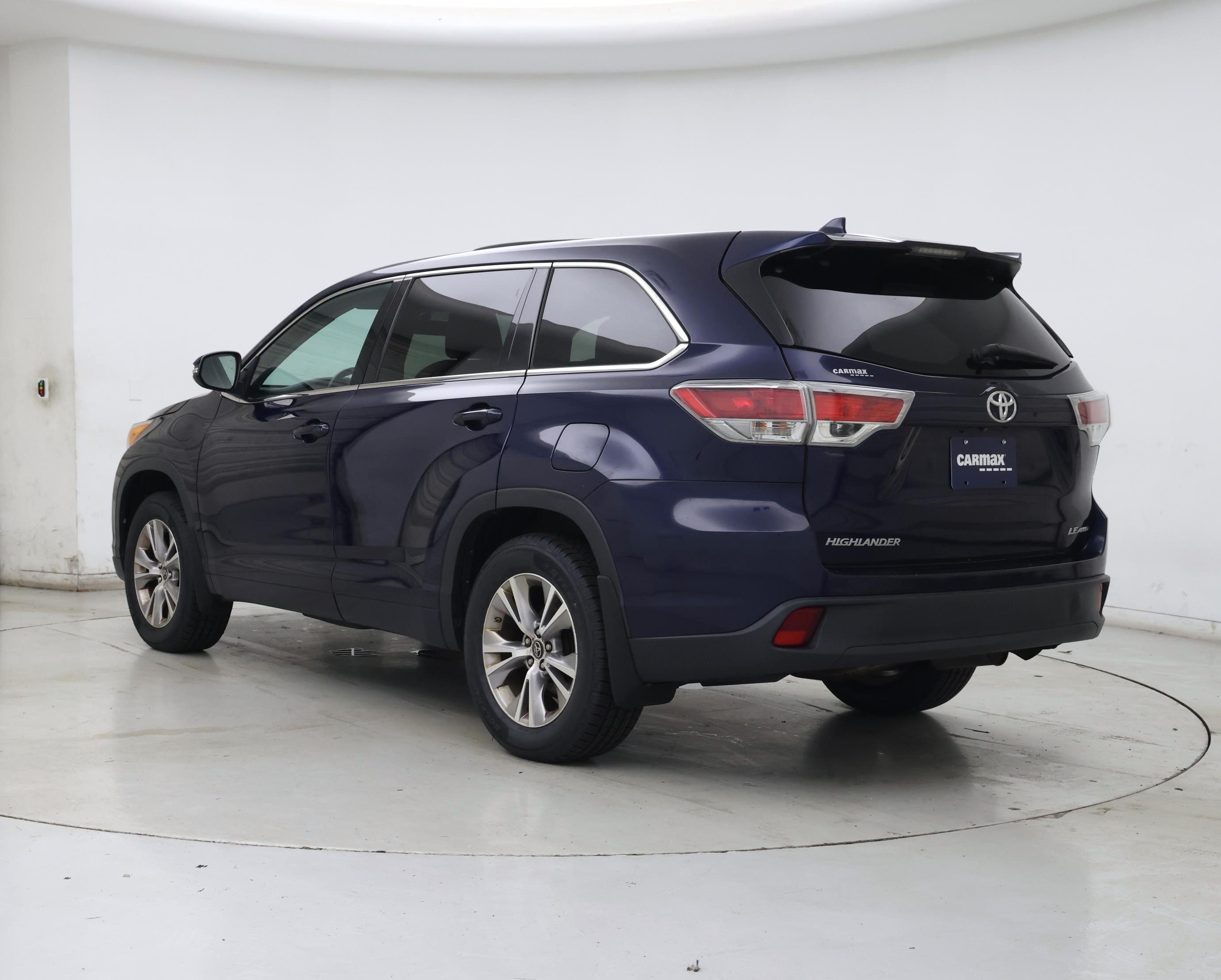 Thumbnail: 2016 Toyota Highlander - 2