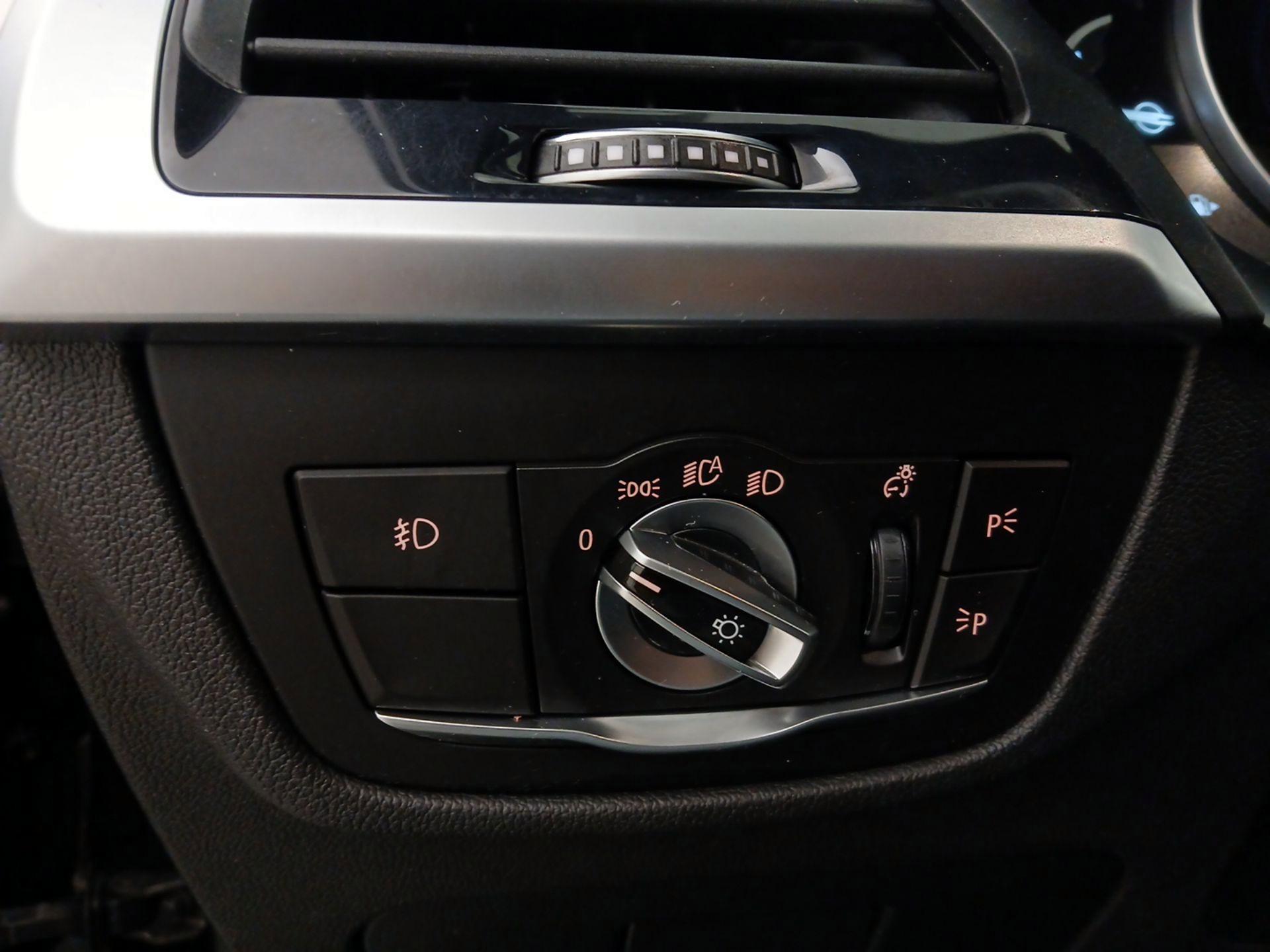 Thumbnail: 2019 BMW X3 - 11