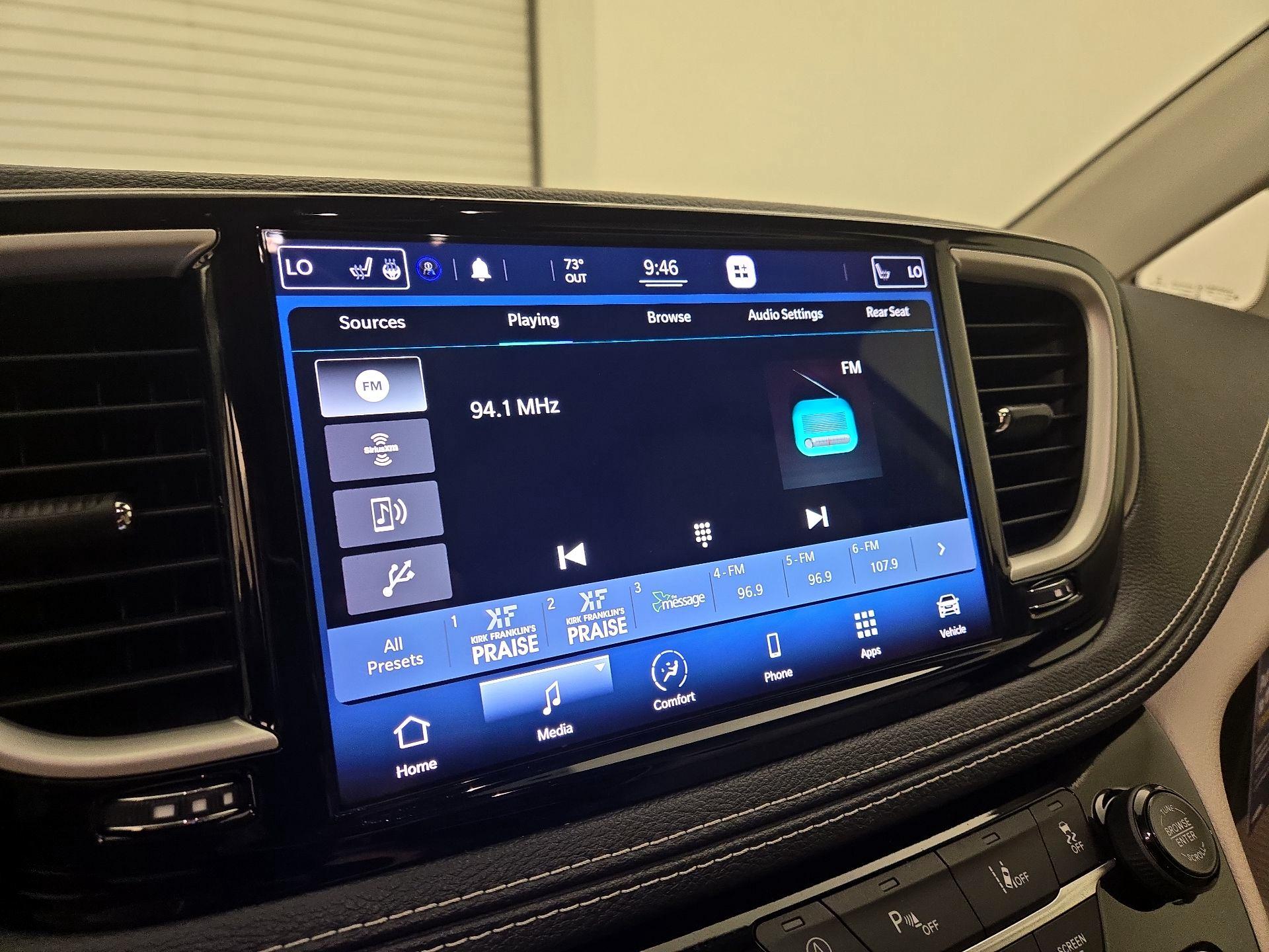 Thumbnail: 2021 Chrysler Pacifica - 15