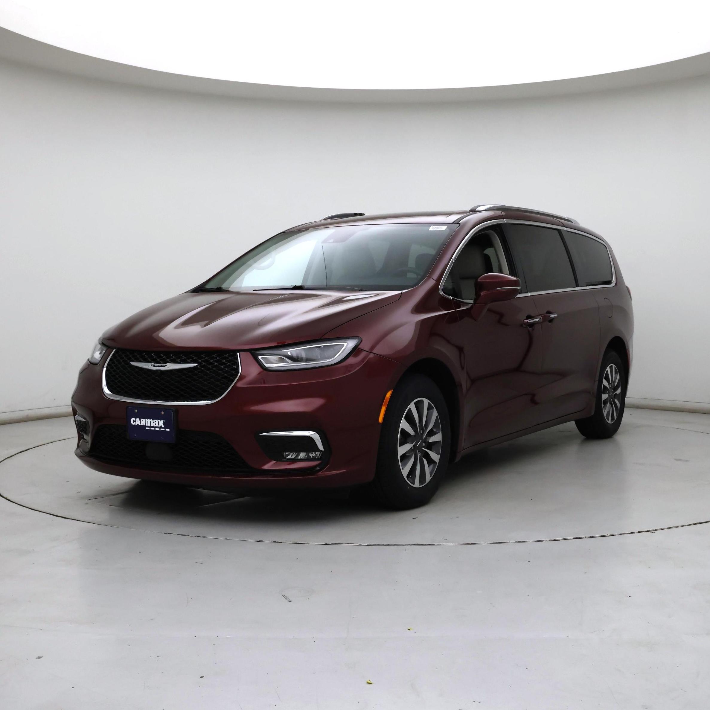 Thumbnail: 2021 Chrysler Pacifica - 4