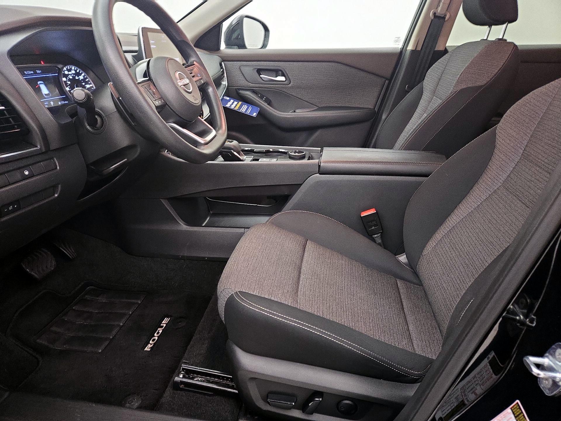 Thumbnail: 2023 Nissan Rogue - 11