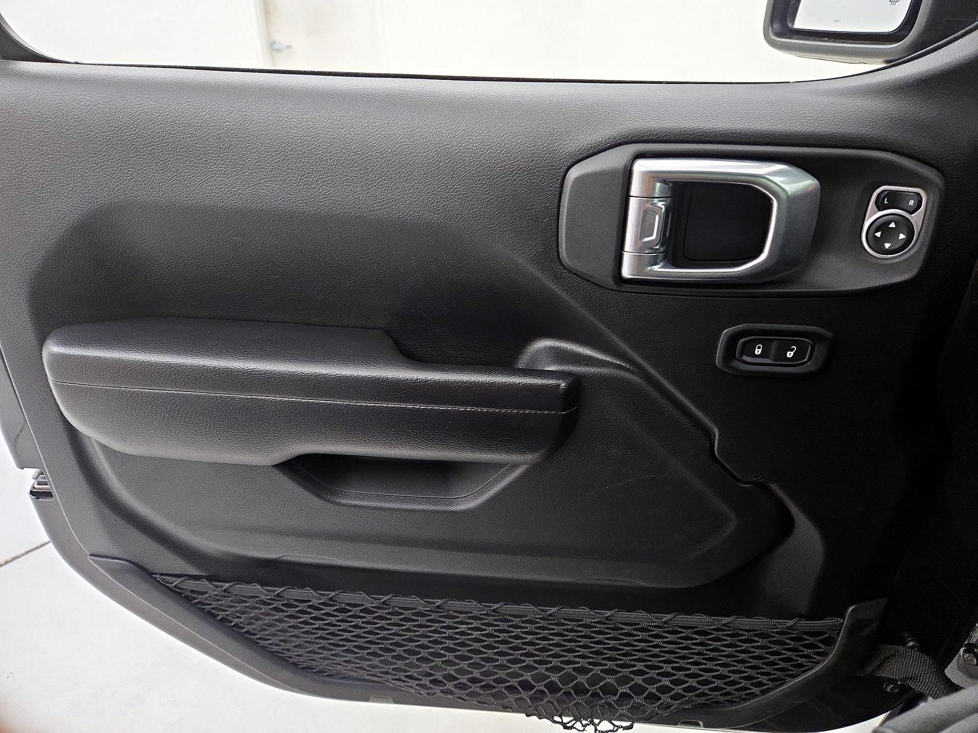 Thumbnail: 2021 Jeep Wrangler - 12