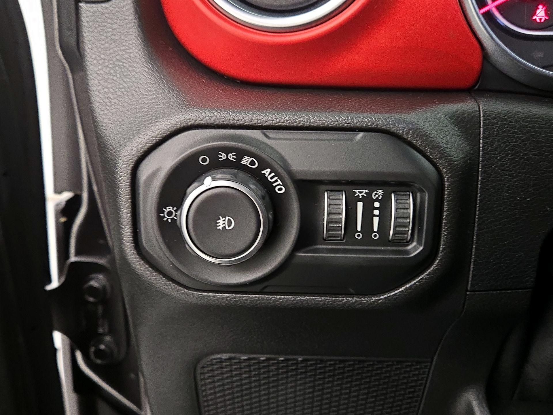 Thumbnail: 2021 Jeep Wrangler - 13