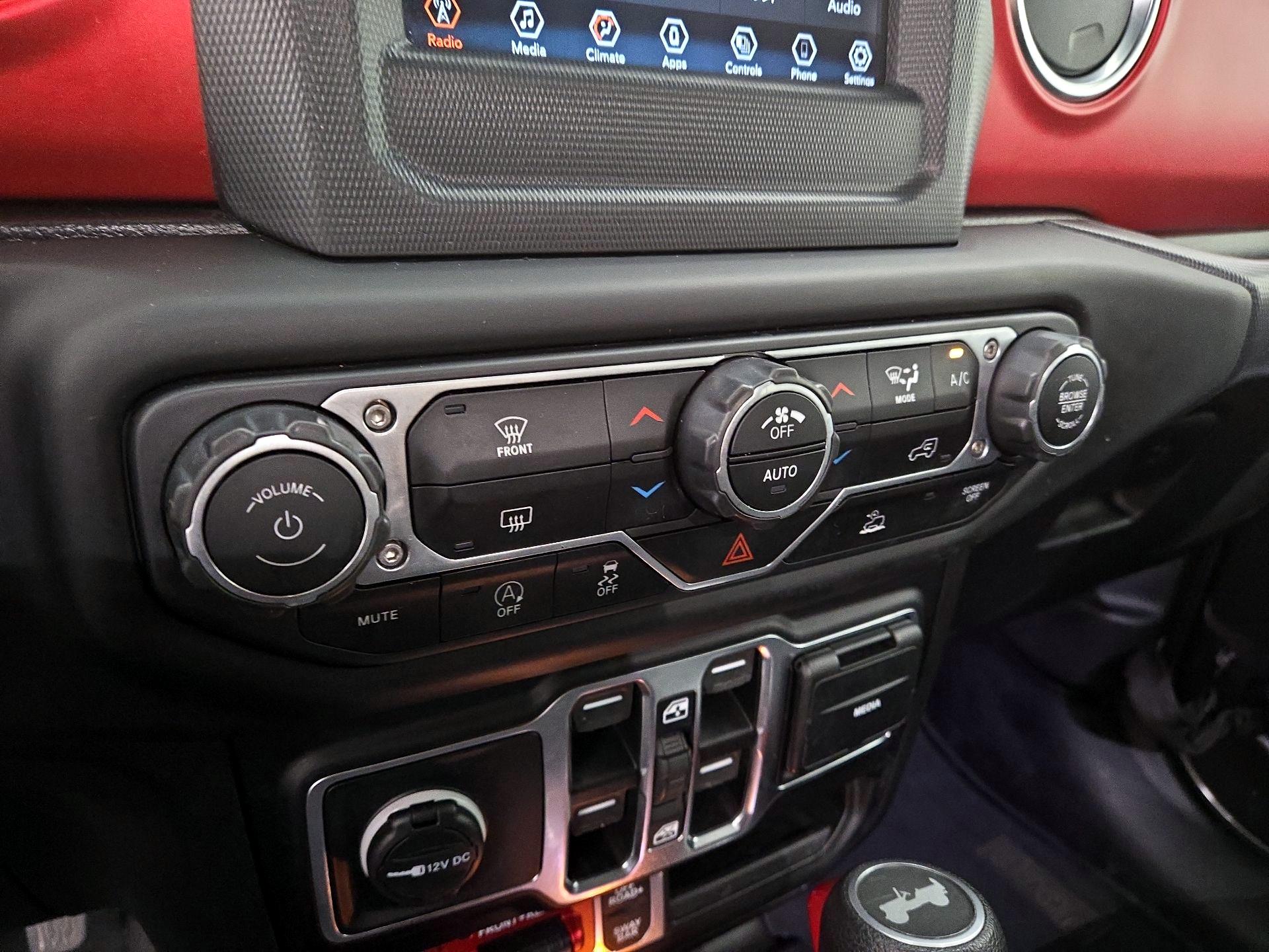Thumbnail: 2021 Jeep Wrangler - 16