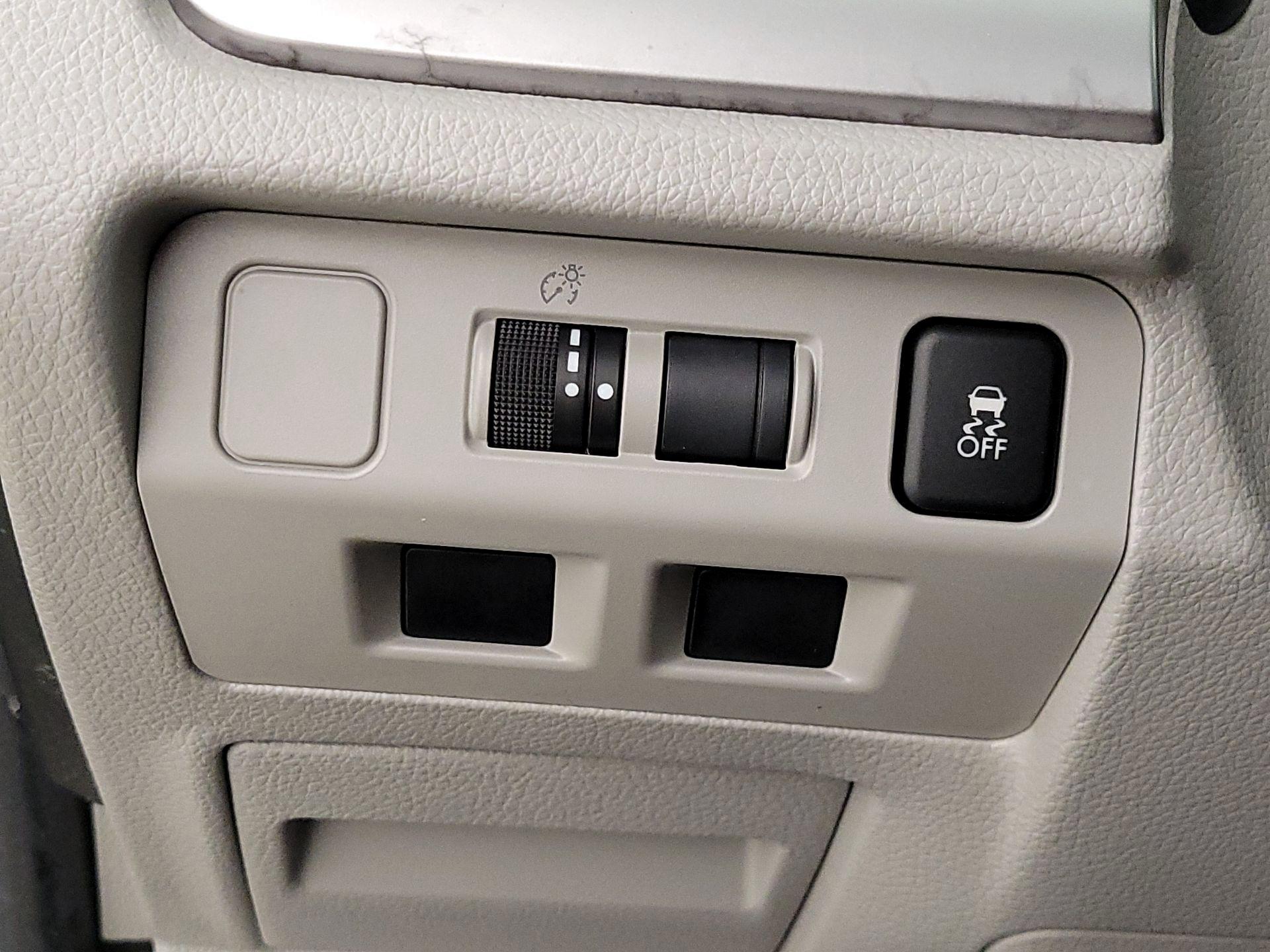 Thumbnail: 2016 Subaru Forester - 13