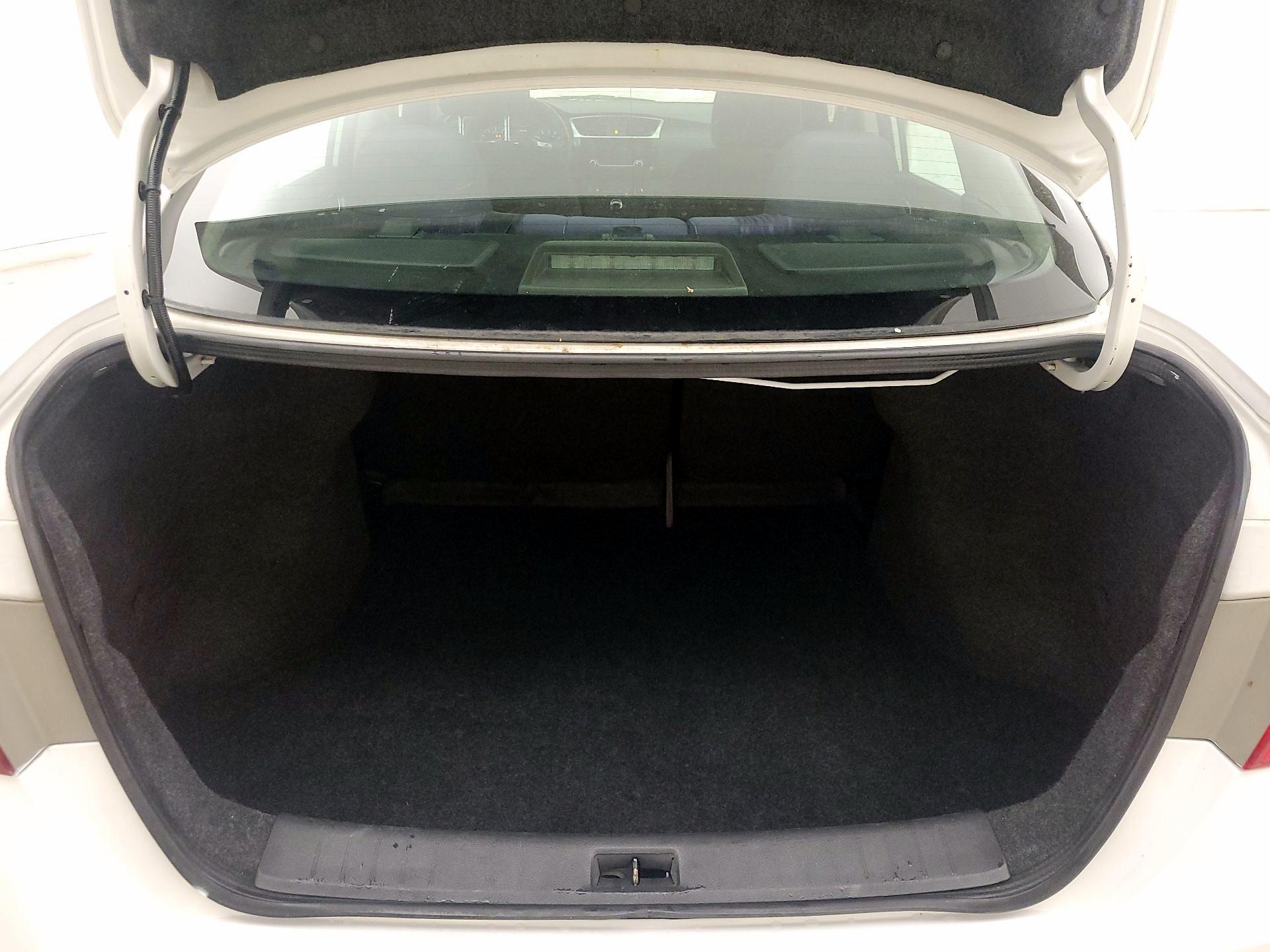 Thumbnail: 2016 Nissan Sentra - 20