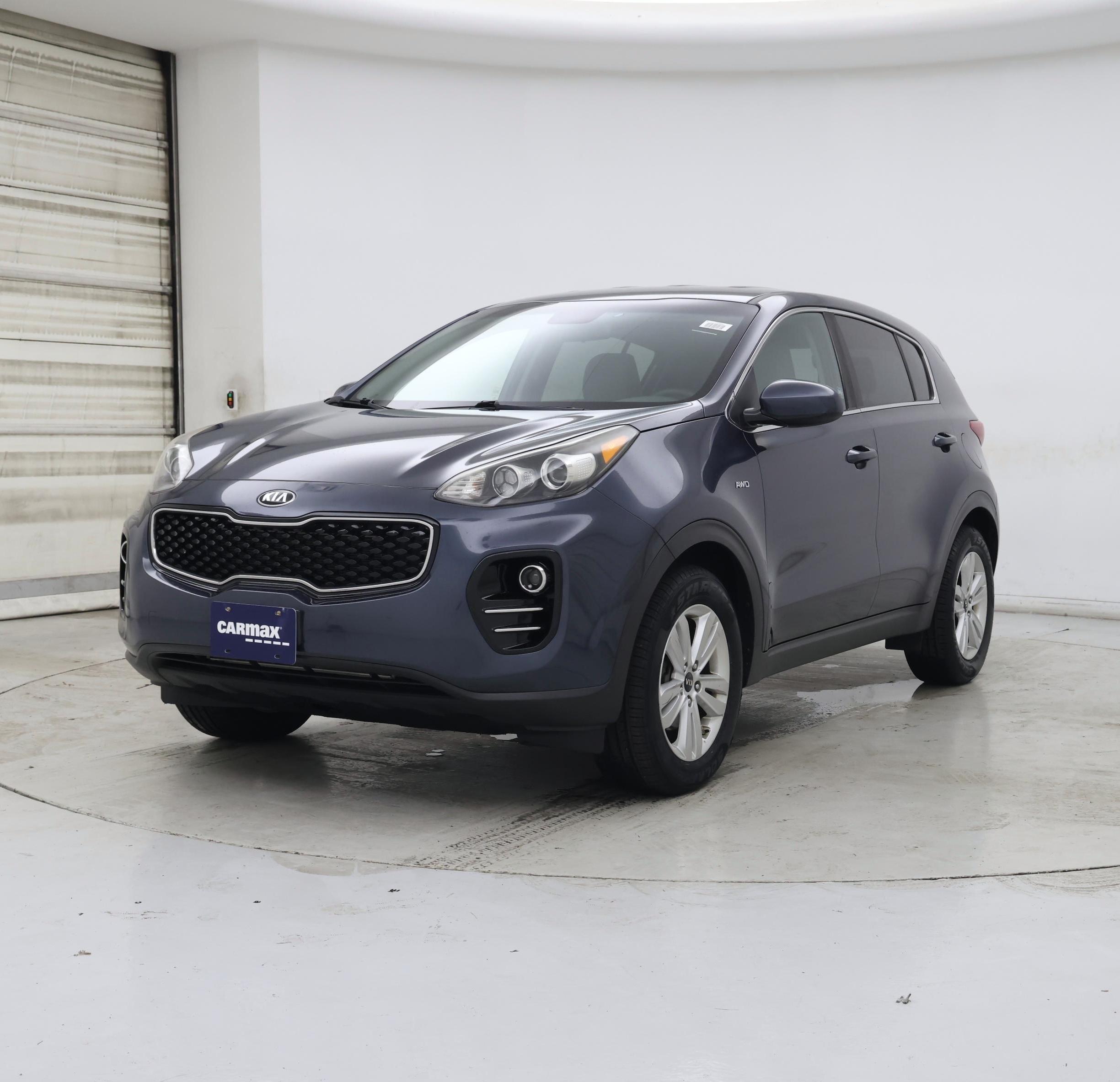 Thumbnail: 2019 Kia Sportage - 4