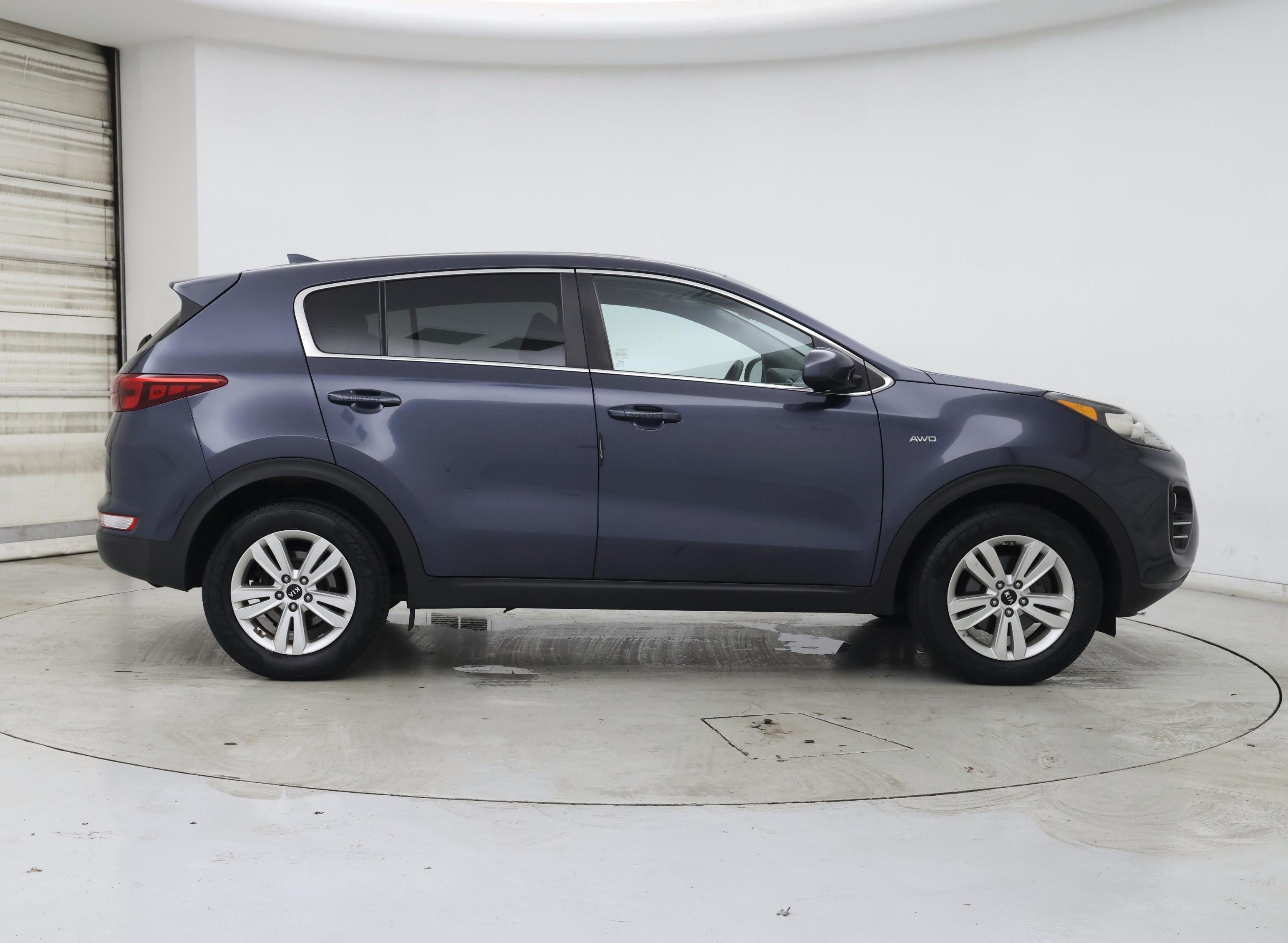 Thumbnail: 2019 Kia Sportage - 7