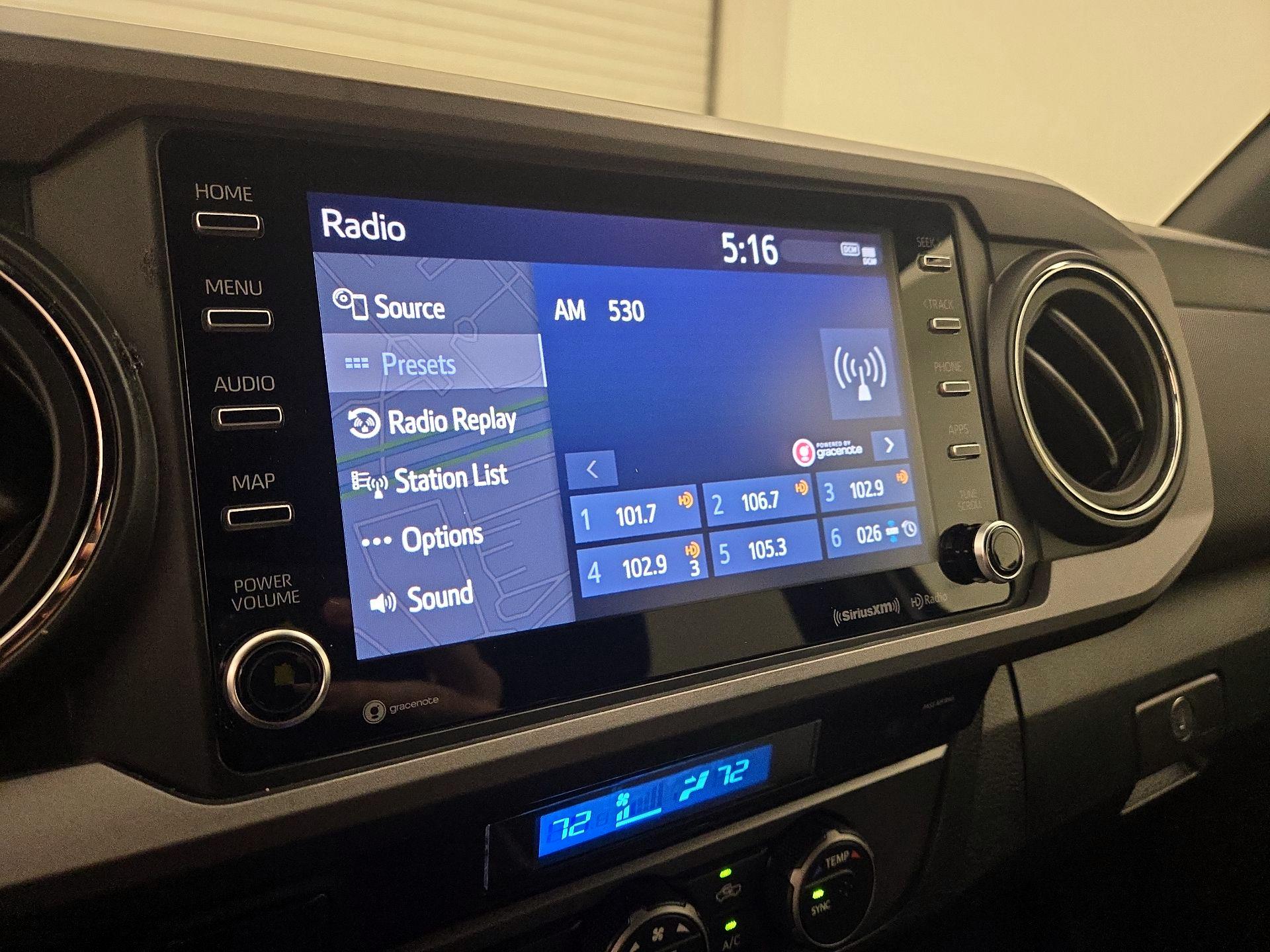 Thumbnail: 2022 Toyota Tacoma - 15