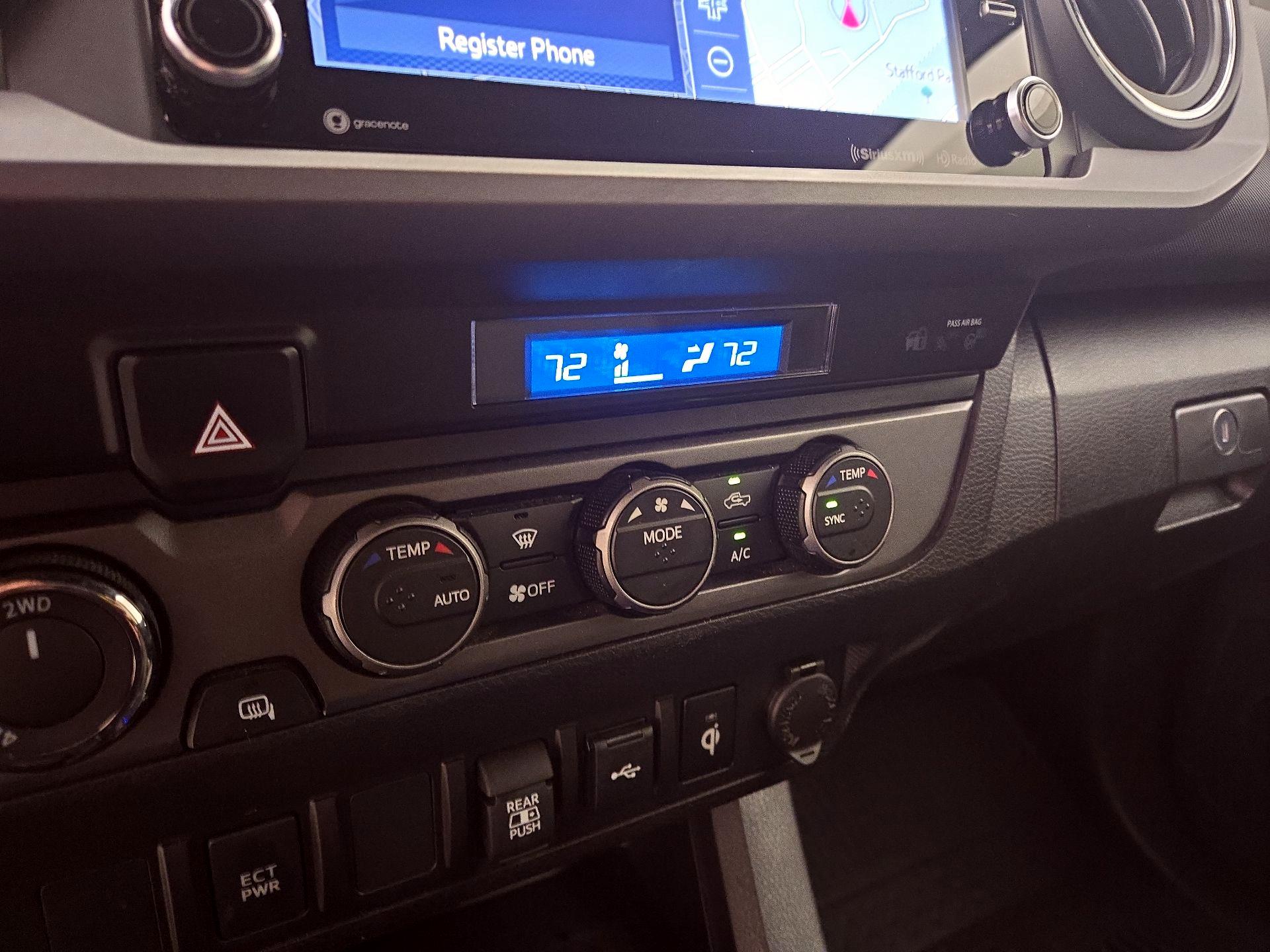 Thumbnail: 2022 Toyota Tacoma - 16