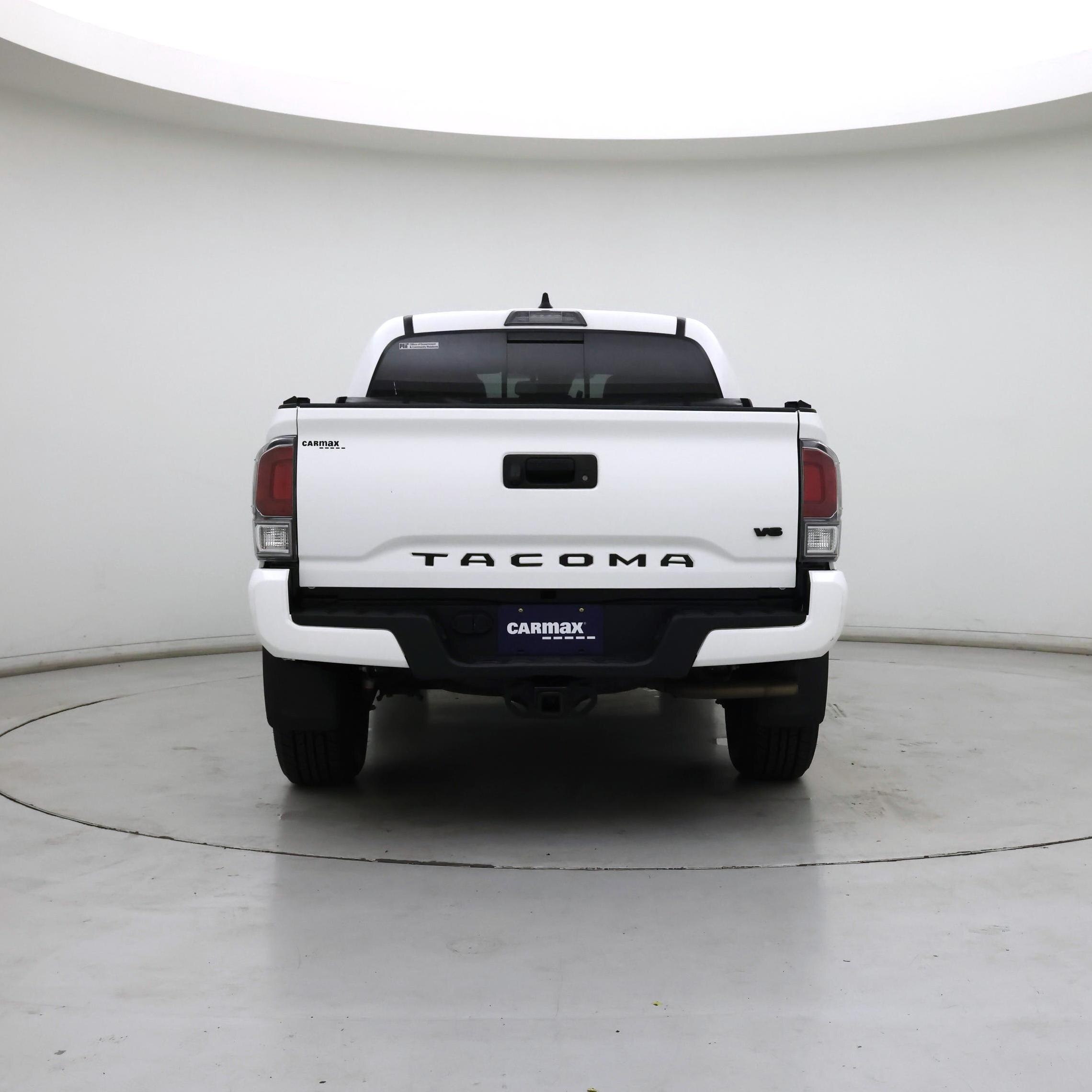 Thumbnail: 2022 Toyota Tacoma - 6