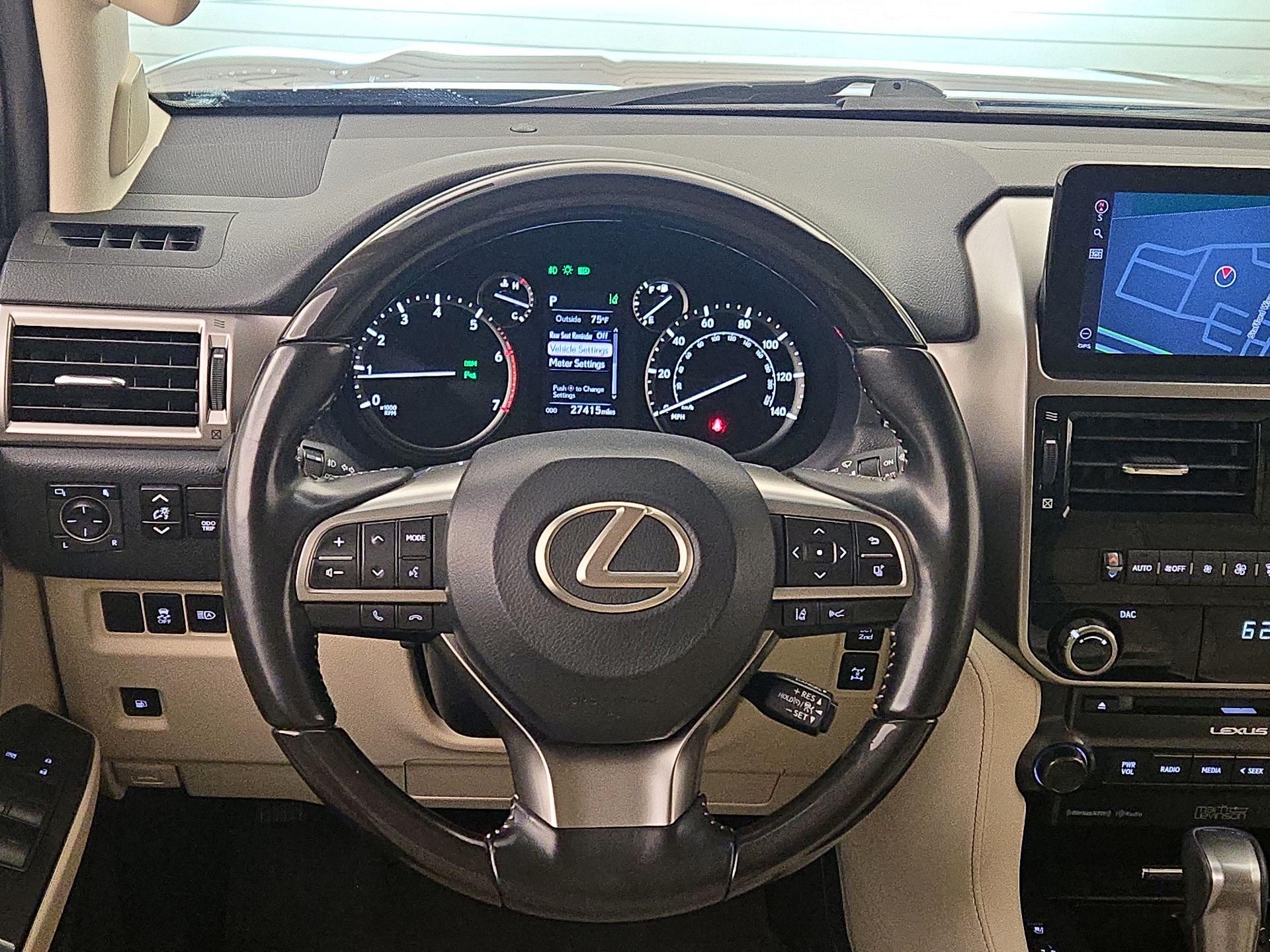 Thumbnail: 2022 Lexus GX - 10