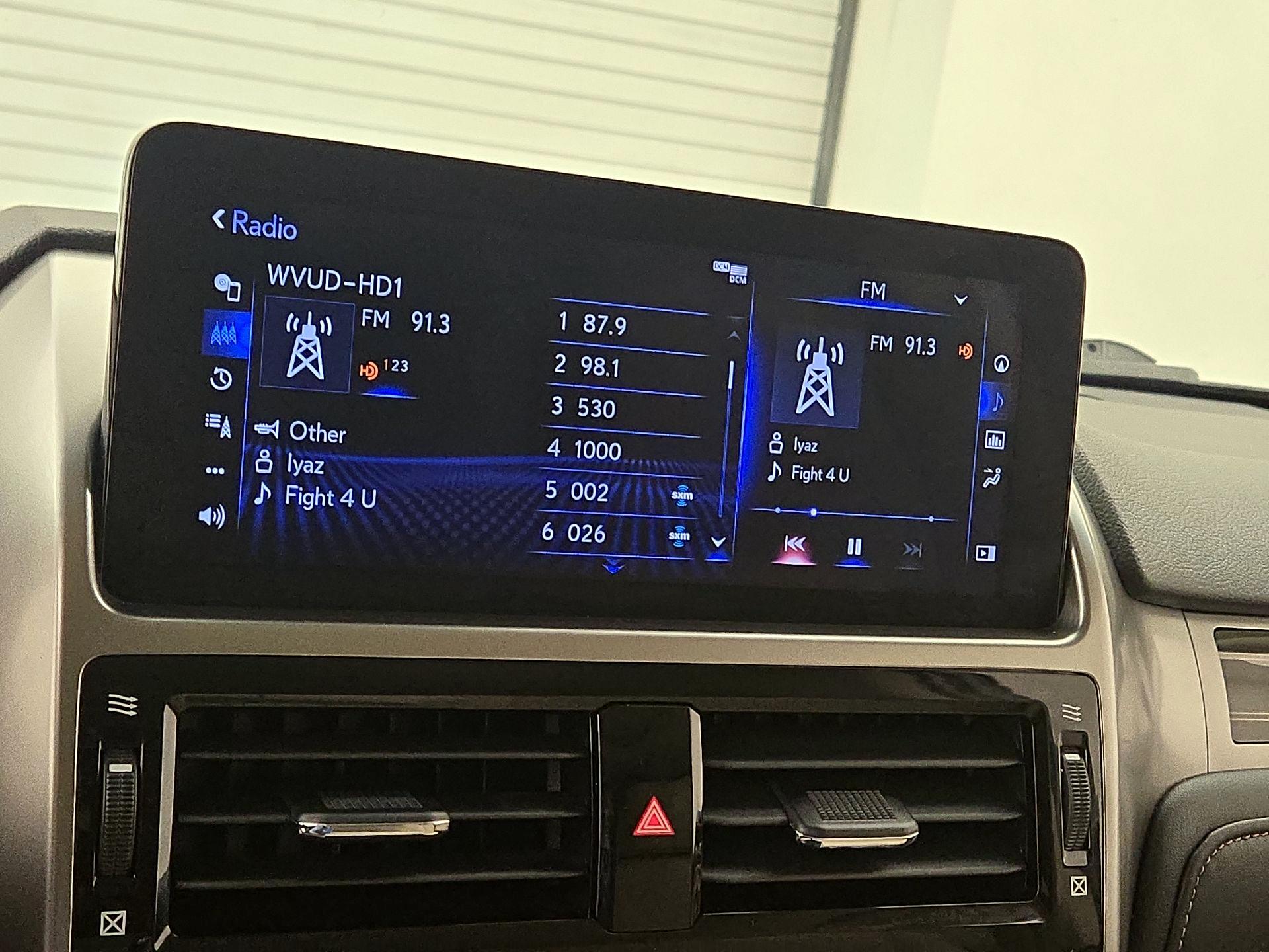 Thumbnail: 2022 Lexus GX - 15