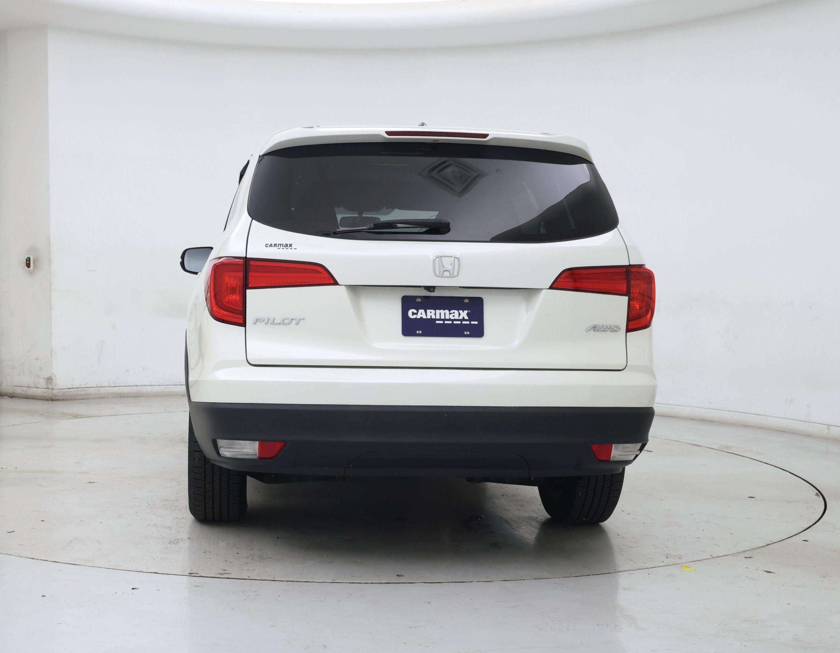 Thumbnail: 2016 Honda Pilot - 6