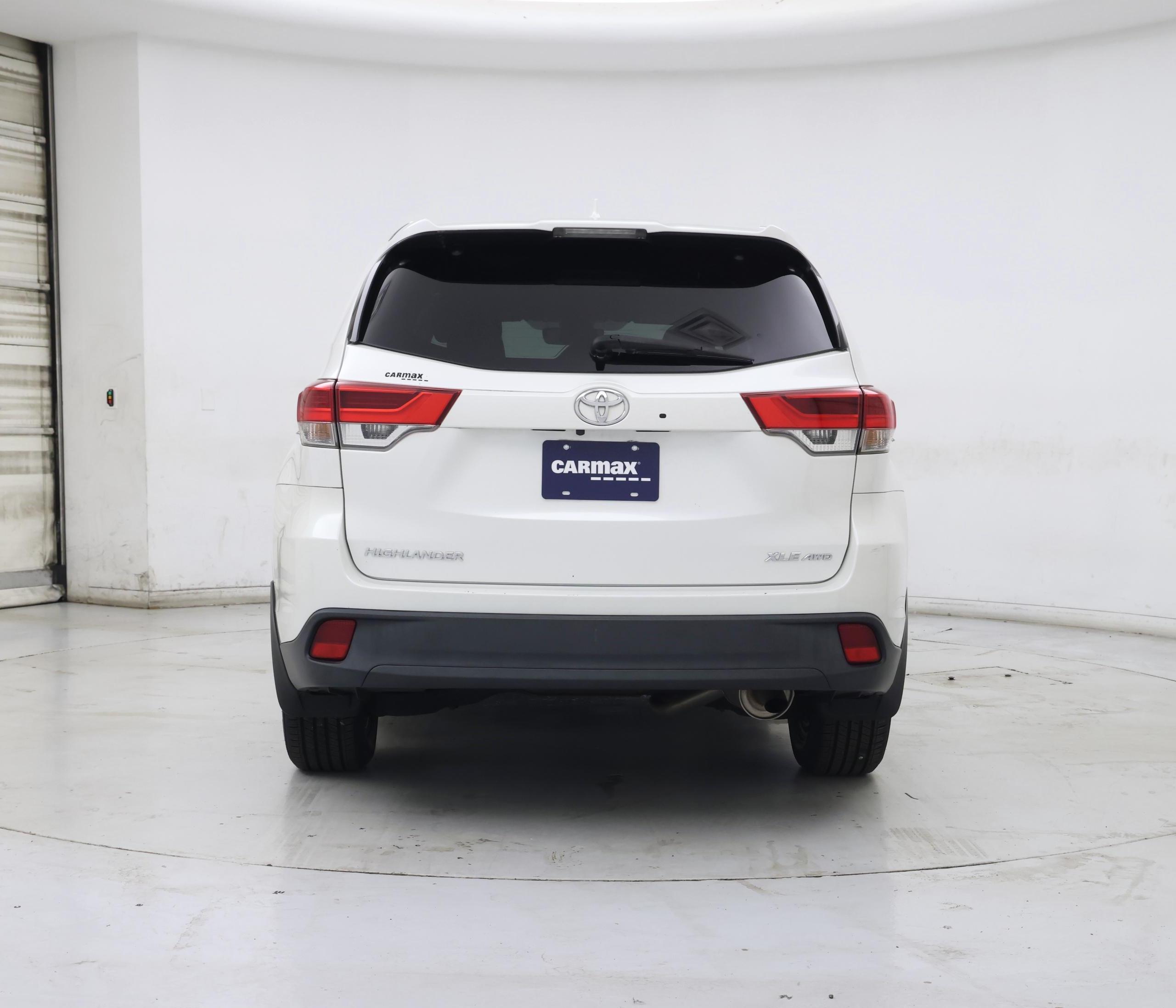 Thumbnail: 2018 Toyota Highlander - 6