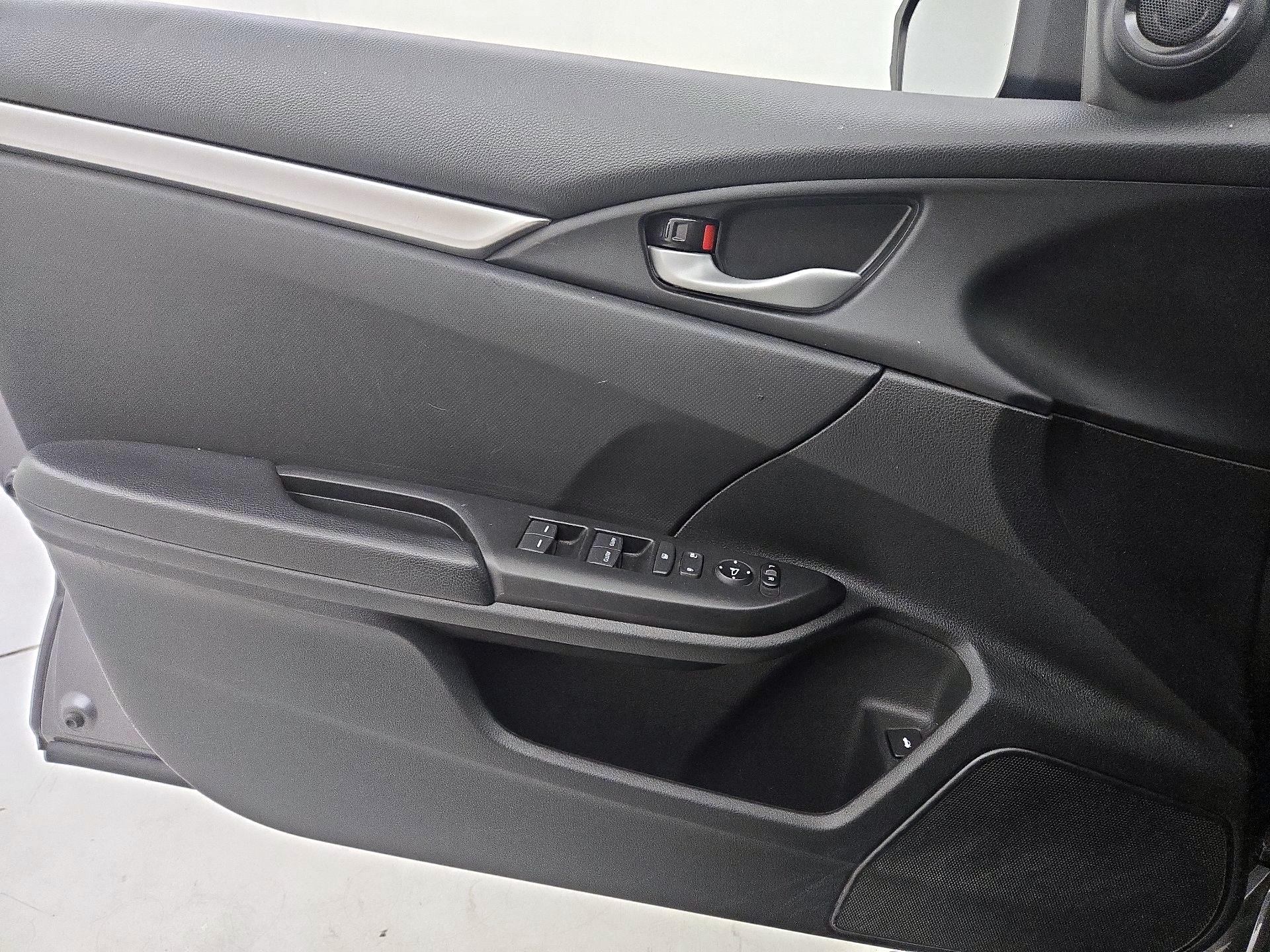 Thumbnail: 2021 Honda Civic - 12