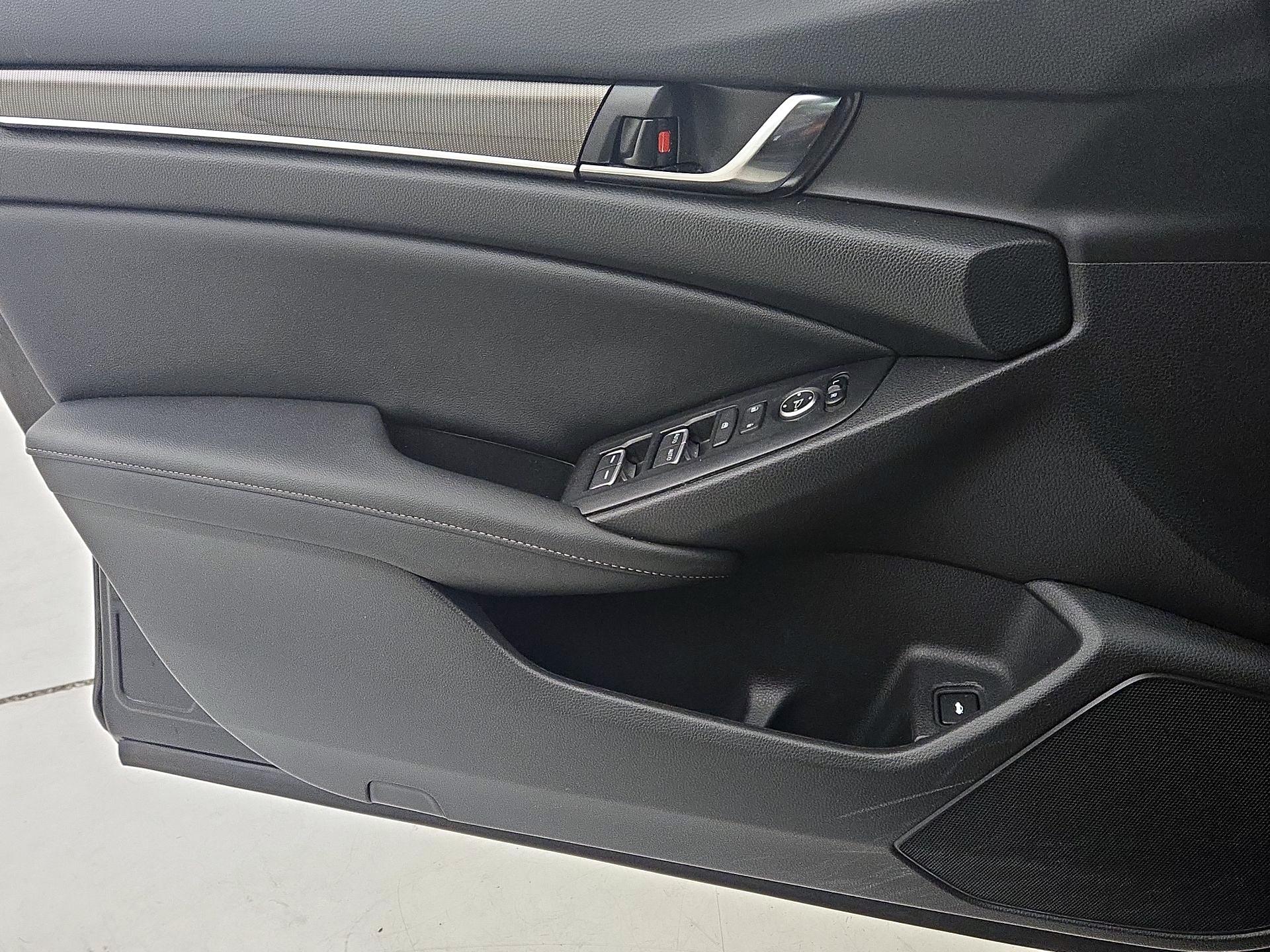 Thumbnail: 2021 Honda Accord - 12
