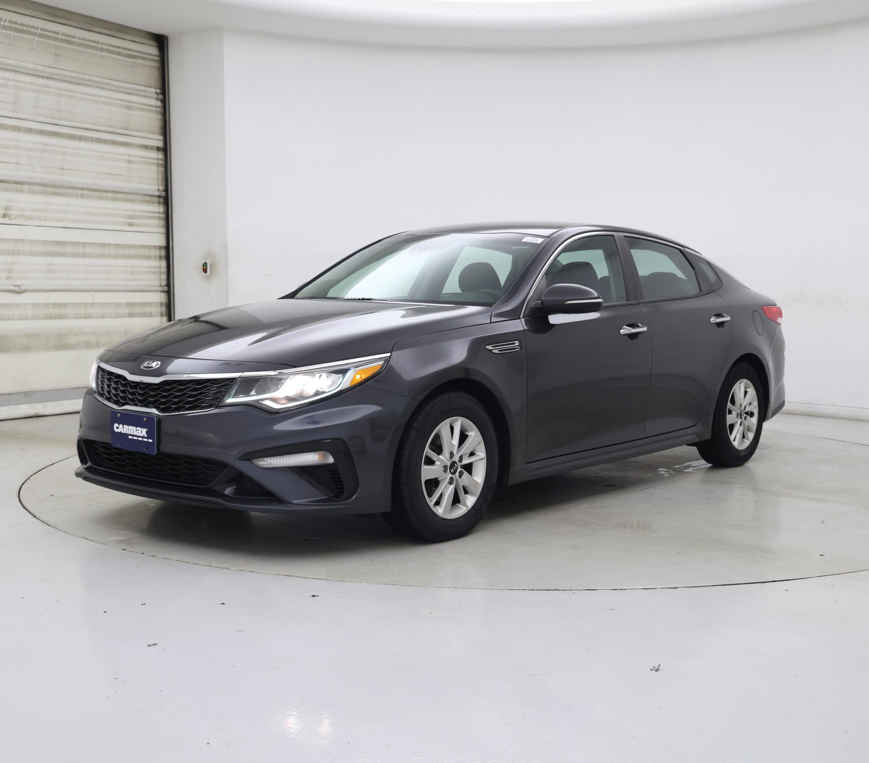 Thumbnail: 2019 Kia Optima - 4